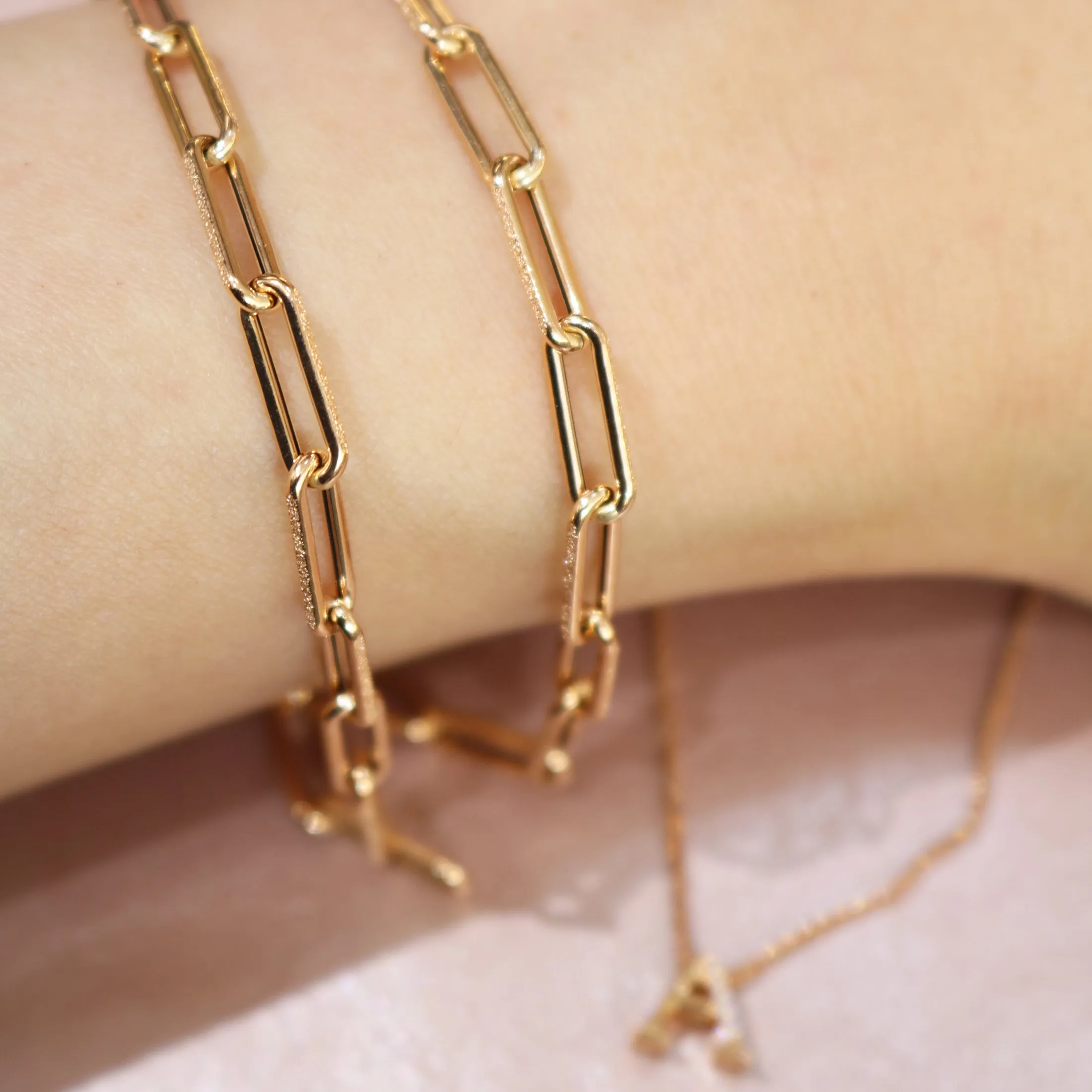 18k Gold Matte Paper Clip Chain Necklace (White/Rose/Yellow Gold)