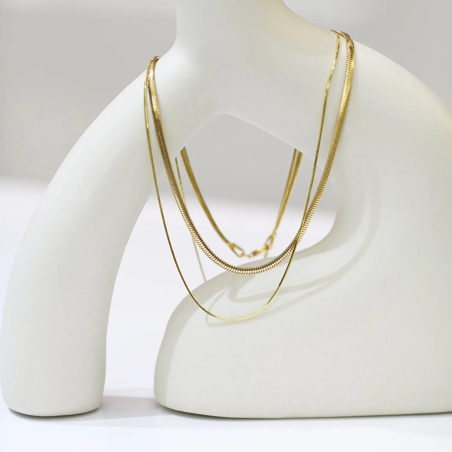 18k Yellow Gold 2.5mm Herringbone Chain Necklace