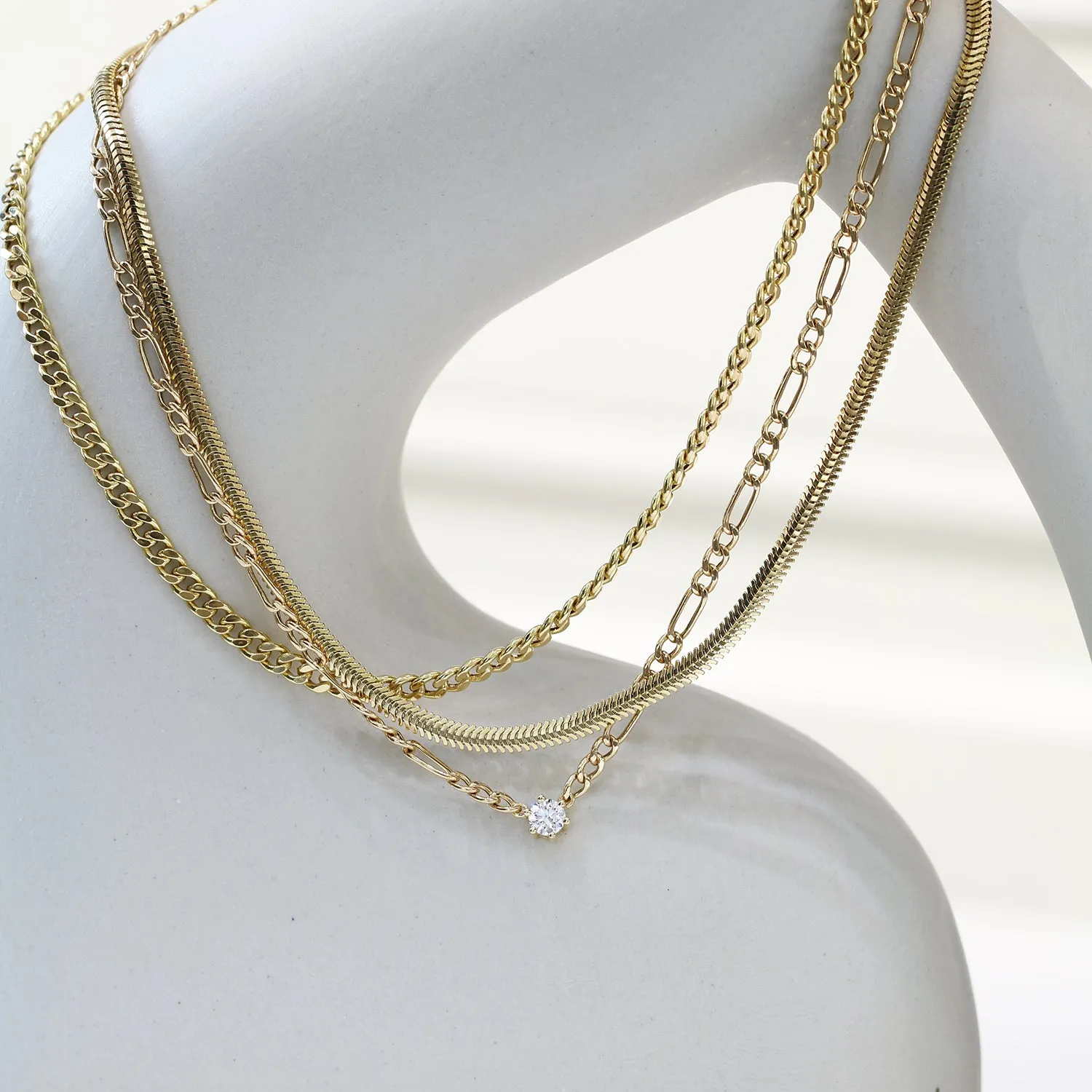 18k Yellow Gold 2.5mm Herringbone Chain Necklace