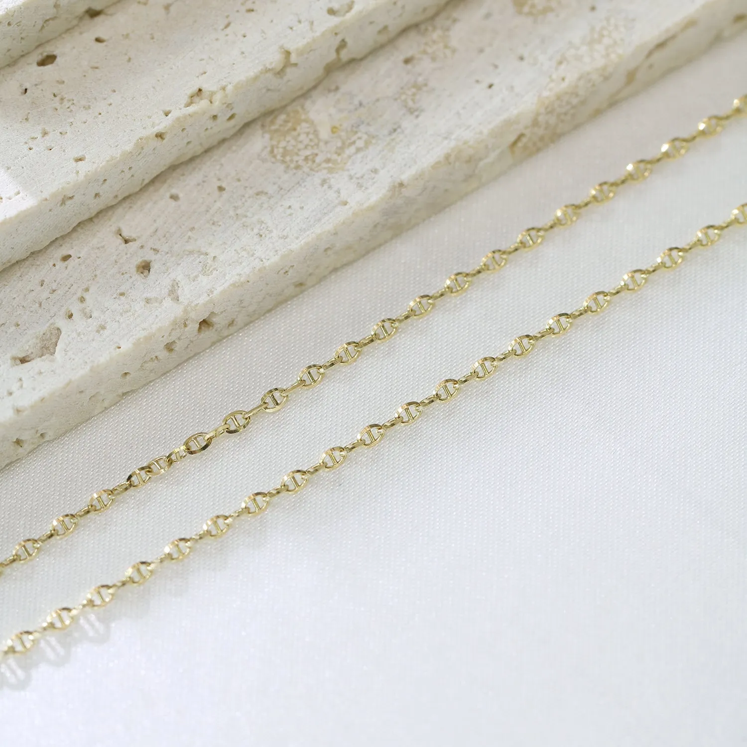 18k Yellow Gold Pig Nose Necklace