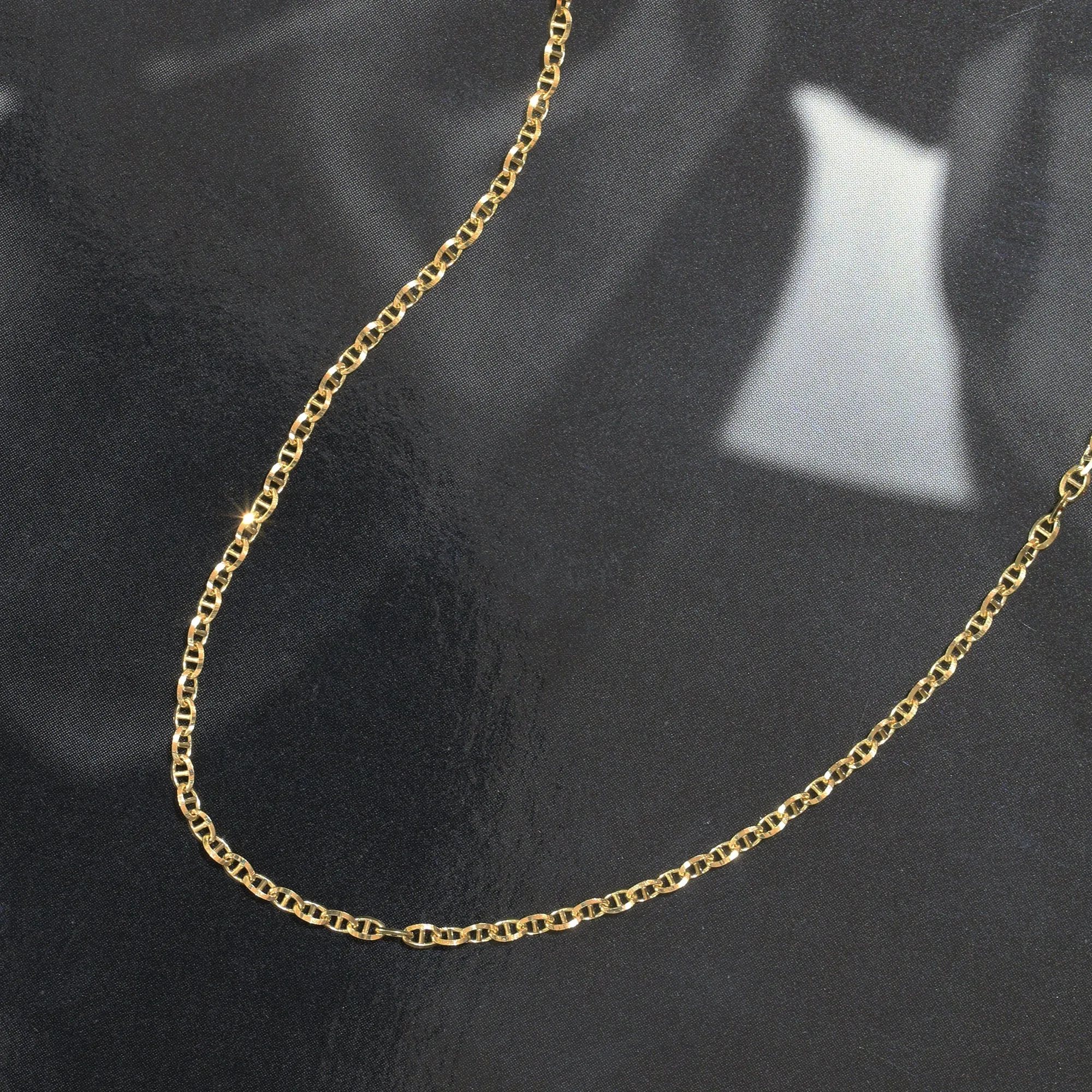 18k Yellow Gold Pig Nose Necklace