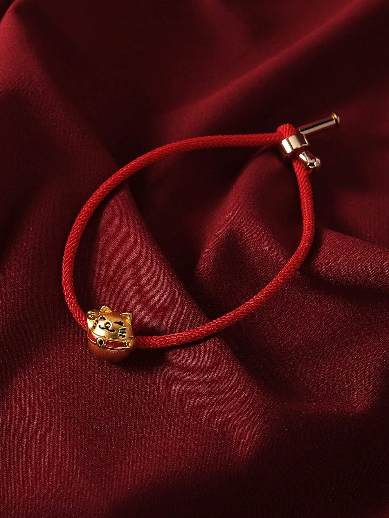1pc Festive Red Rope Lucky Cat Decoration Adjustable Bracelet Fashion Jewelry