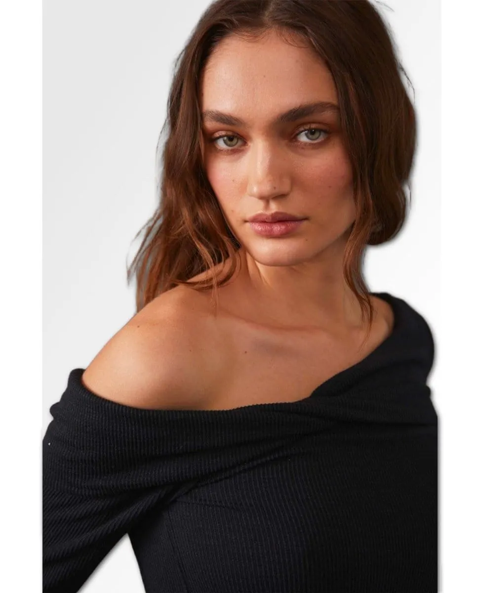 Addie Layering Top Black