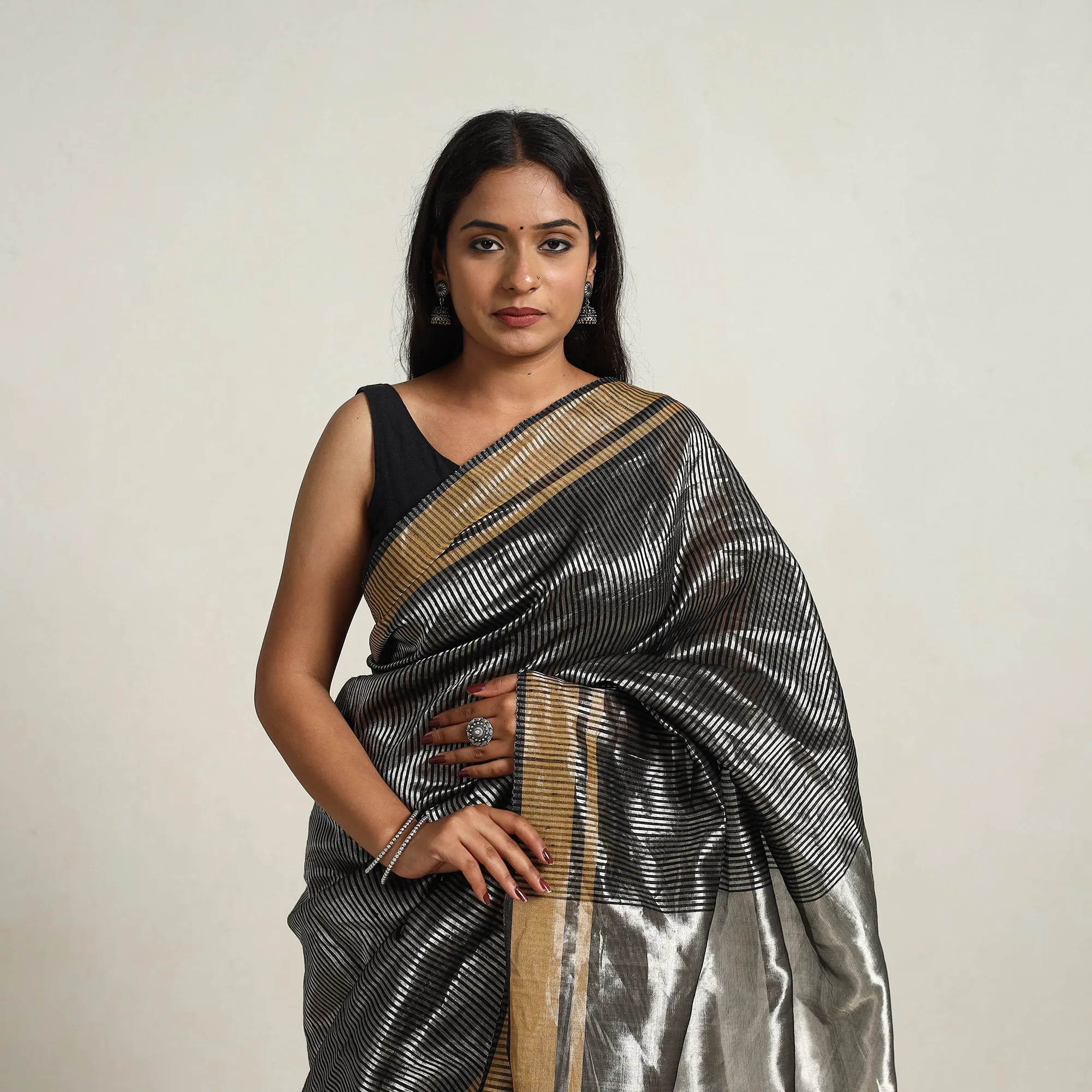 Black - Festive Desi Tussar Silk Bhagalpuri Handloom Saree 04