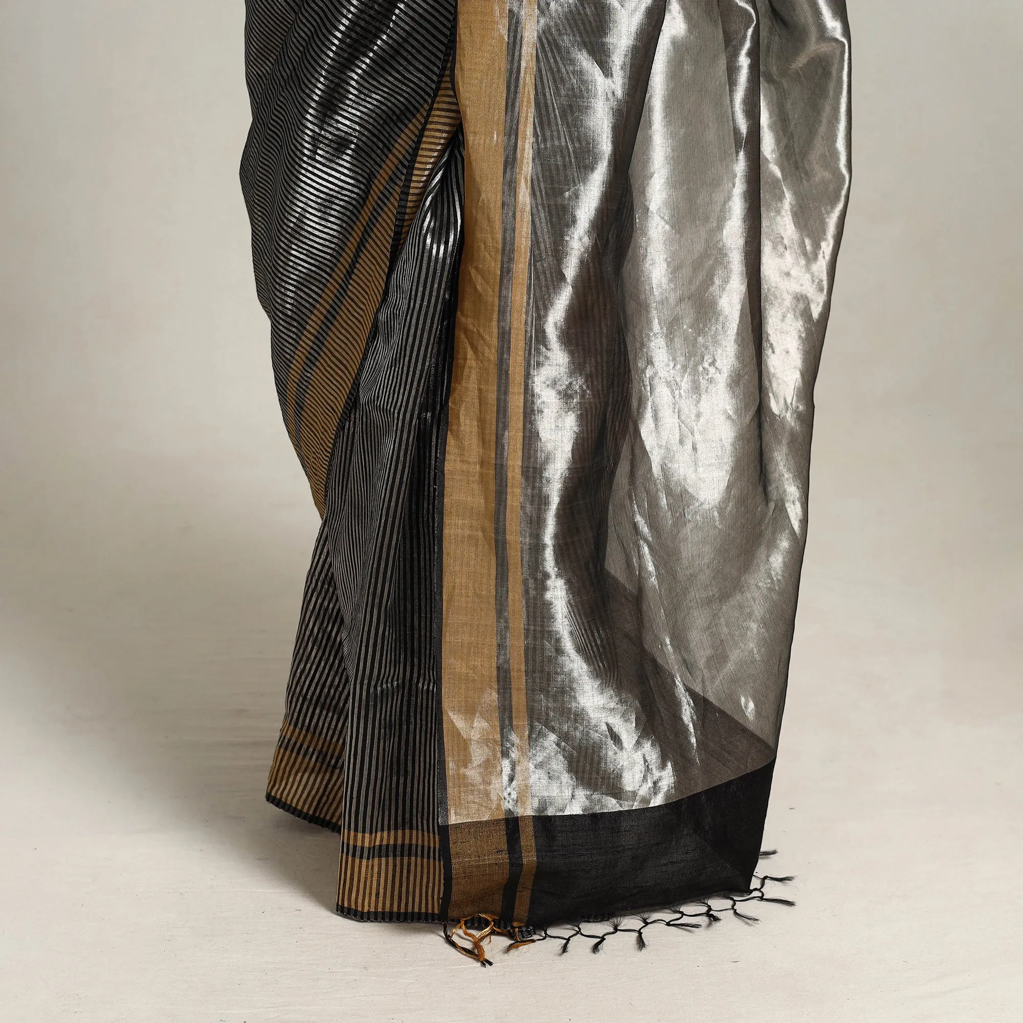 Black - Festive Desi Tussar Silk Bhagalpuri Handloom Saree 04