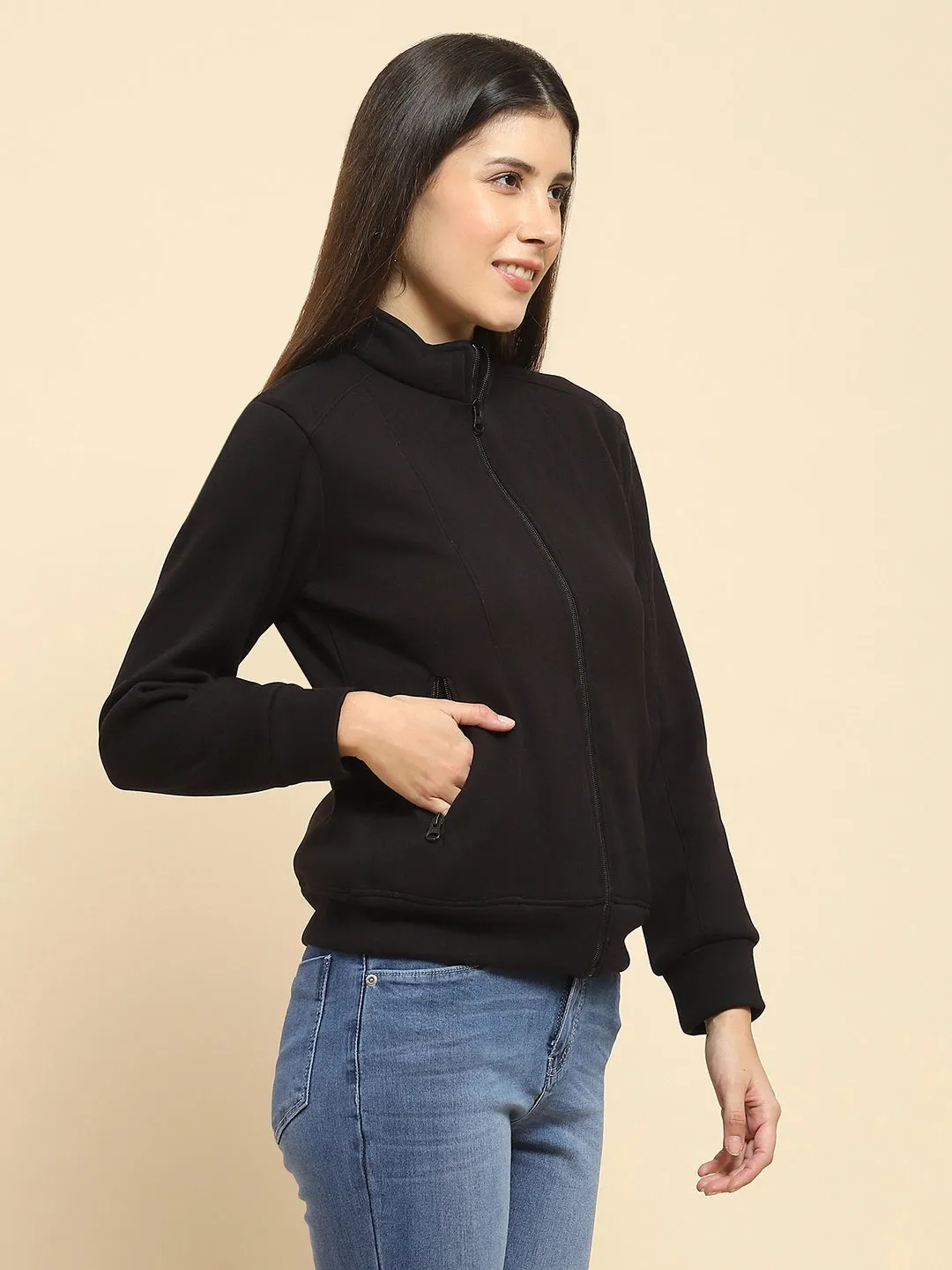 Black Poly Blend Solid Relaxed Fit Sweatshirt
