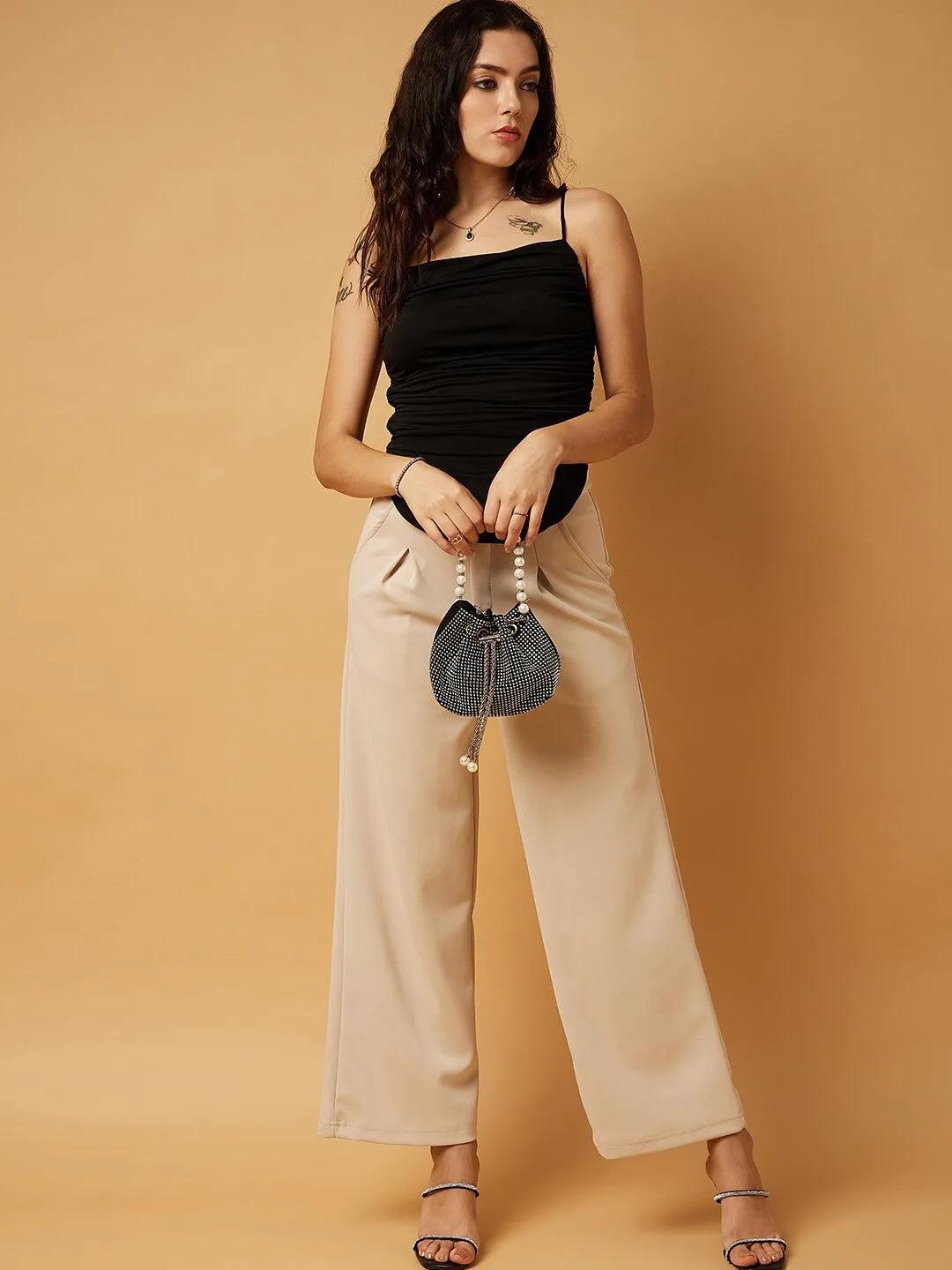 Black Solid Shoulder Straps Top