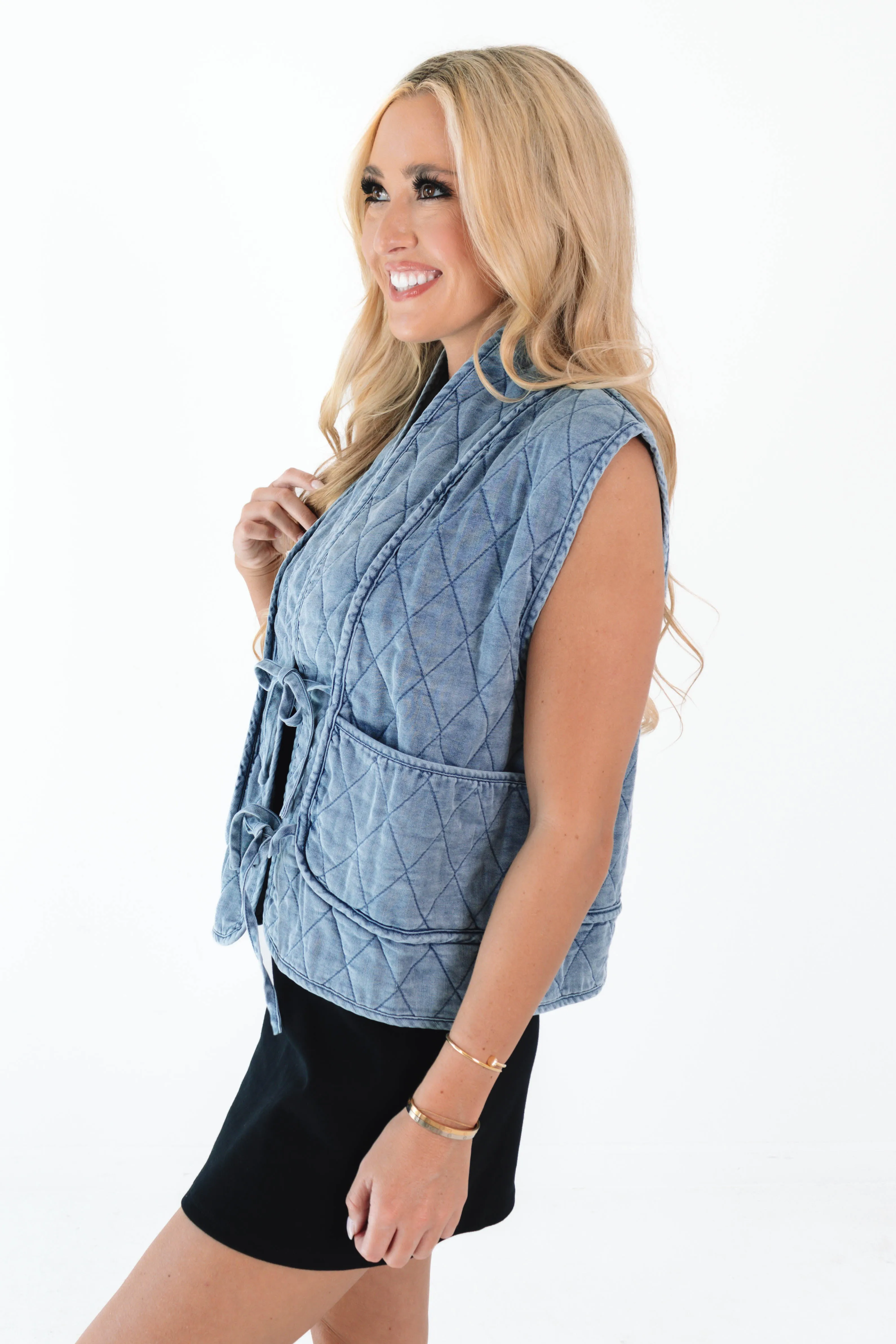 Coastal Cowgirl Vest - Denim