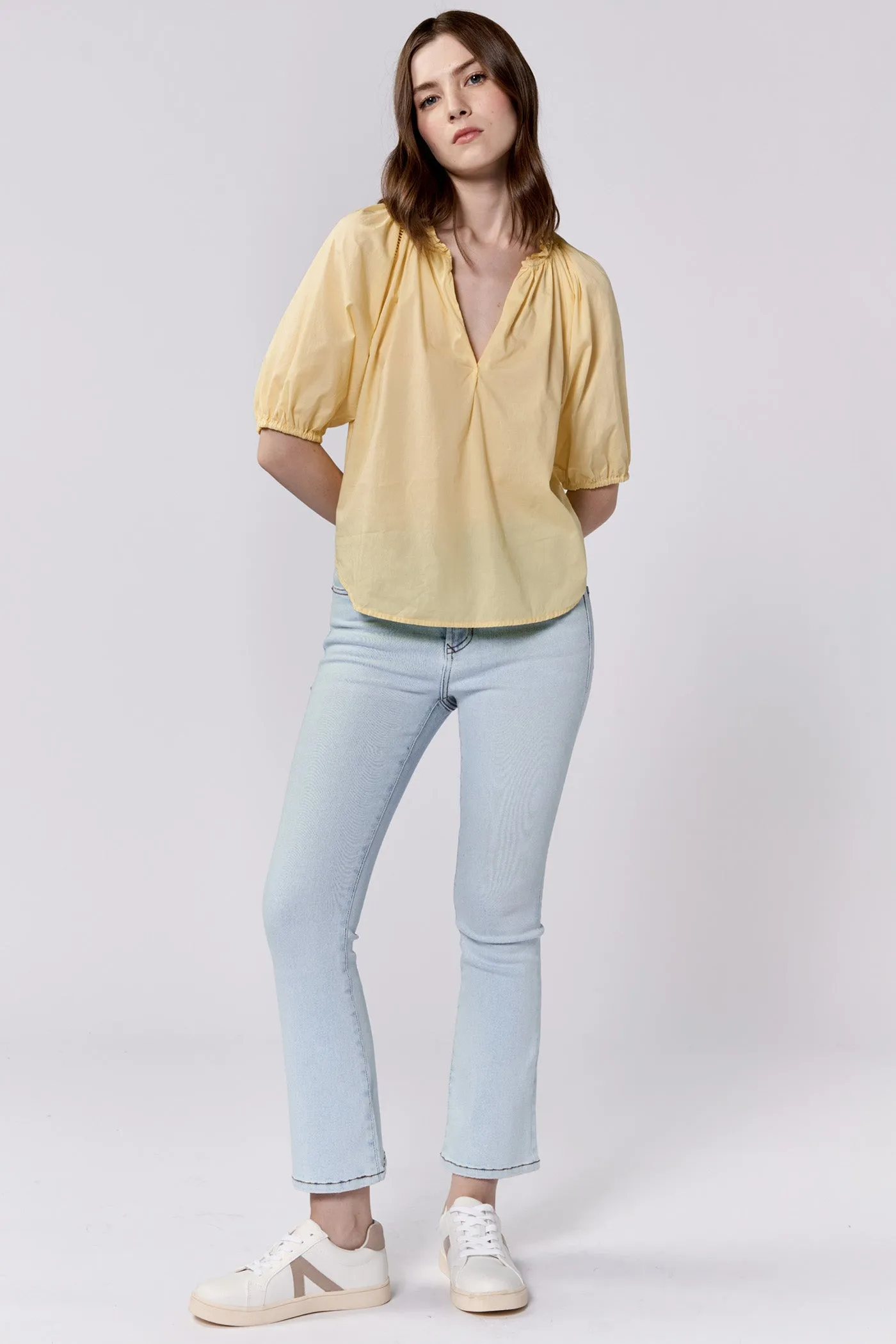 COSTA V NECK 3/4 SLEEVE RELAXED FIT BLOUSE PALE BANANA
