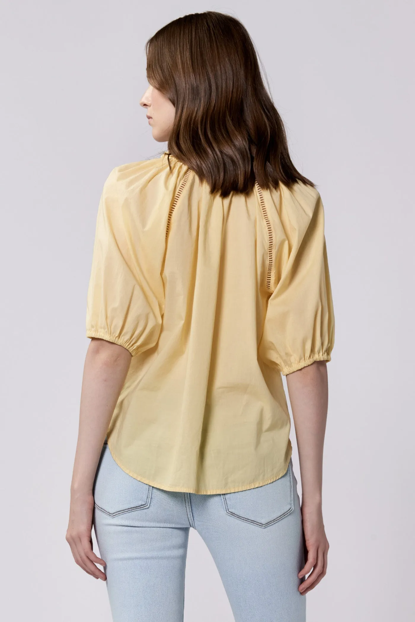 COSTA V NECK 3/4 SLEEVE RELAXED FIT BLOUSE PALE BANANA