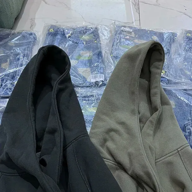 Cross Tie Design Shoulder Slung Hoodie