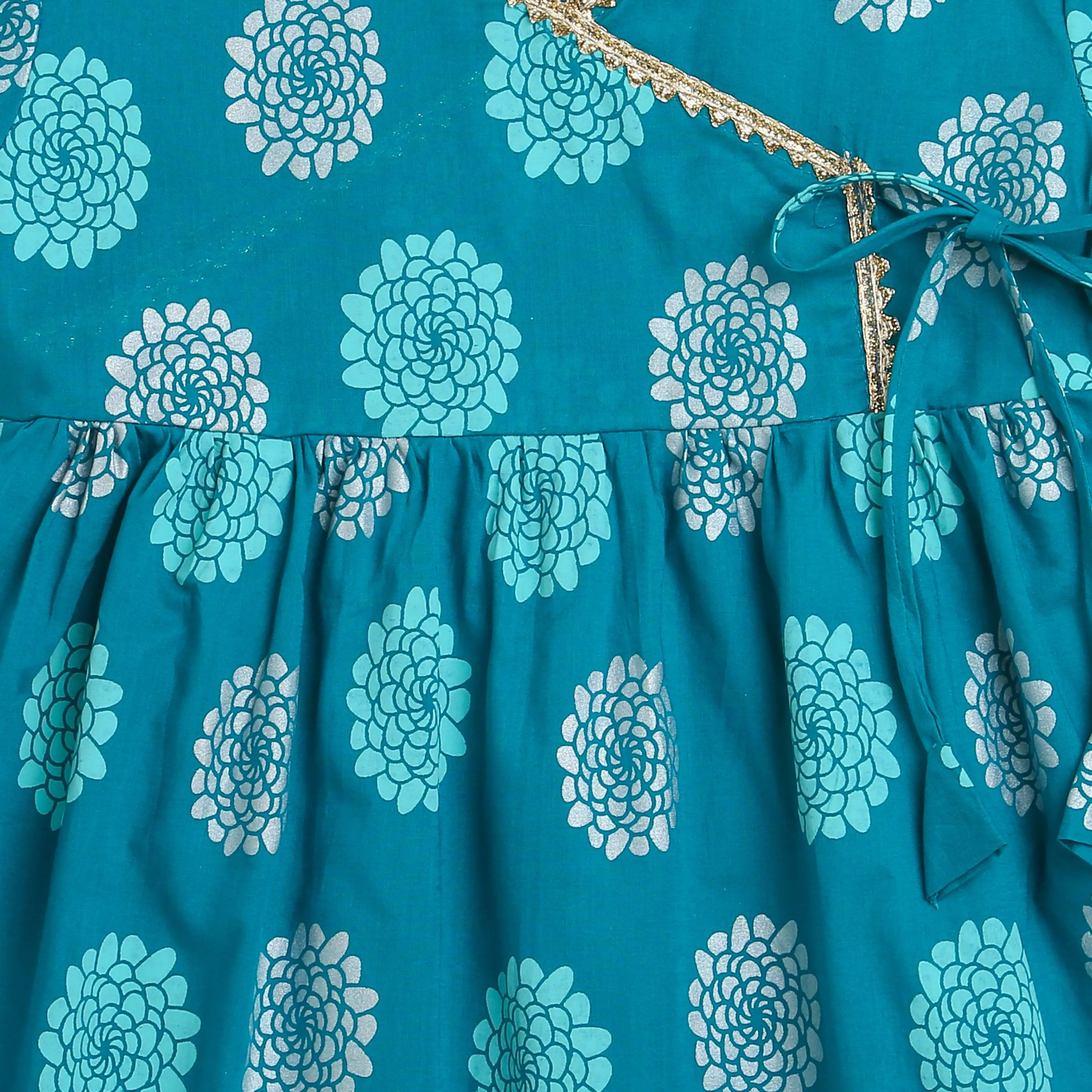 Dazzling Flower Girls Ethnic Wear- Blue