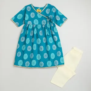 Dazzling Flower Girls Ethnic Wear- Blue