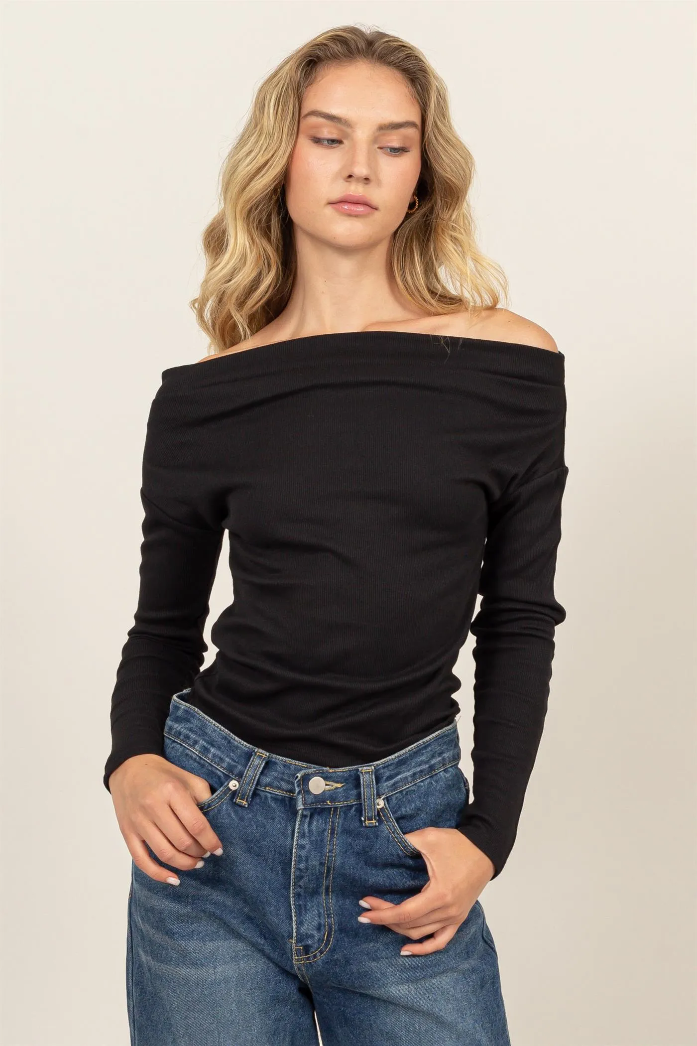 DZ24F361-OFF-THE-SHOULDER RIBBED KNIT TOP