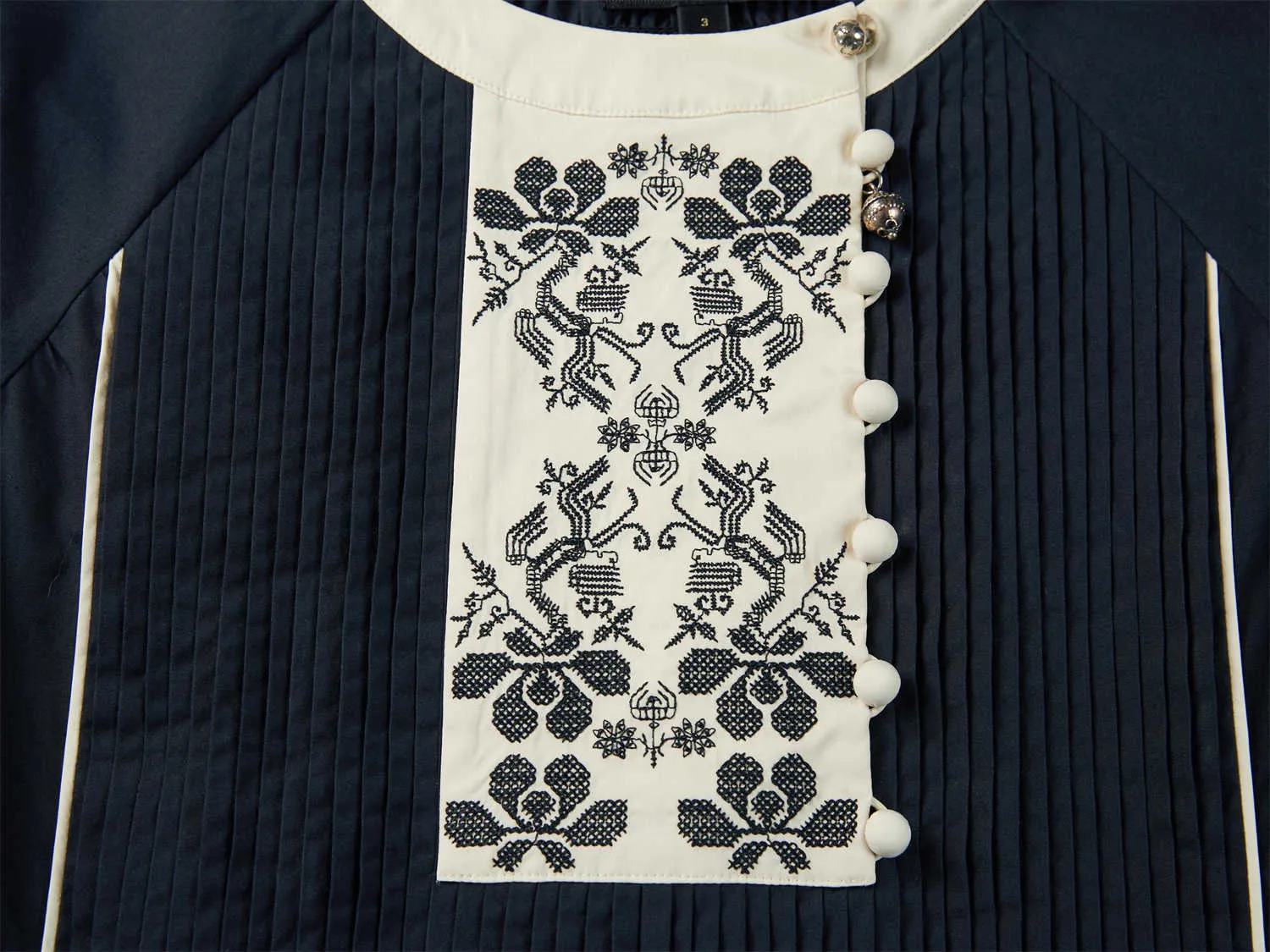 EP YAYING Chinese-style Embroidered Shirt