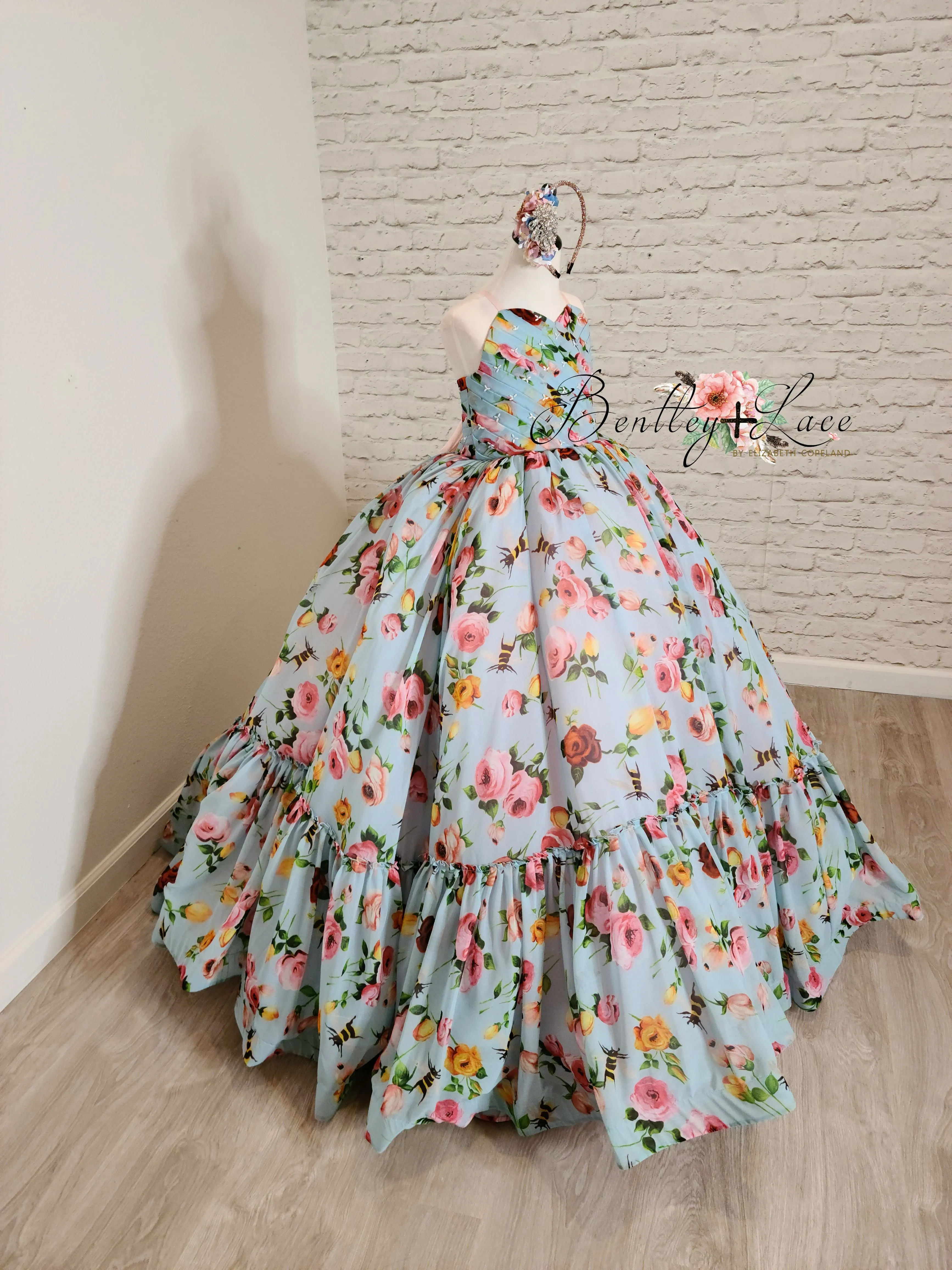 Euc "Margot" -  Floor Length Floral Chiffon Gown ( 6 Year - Petite 7 Year)
