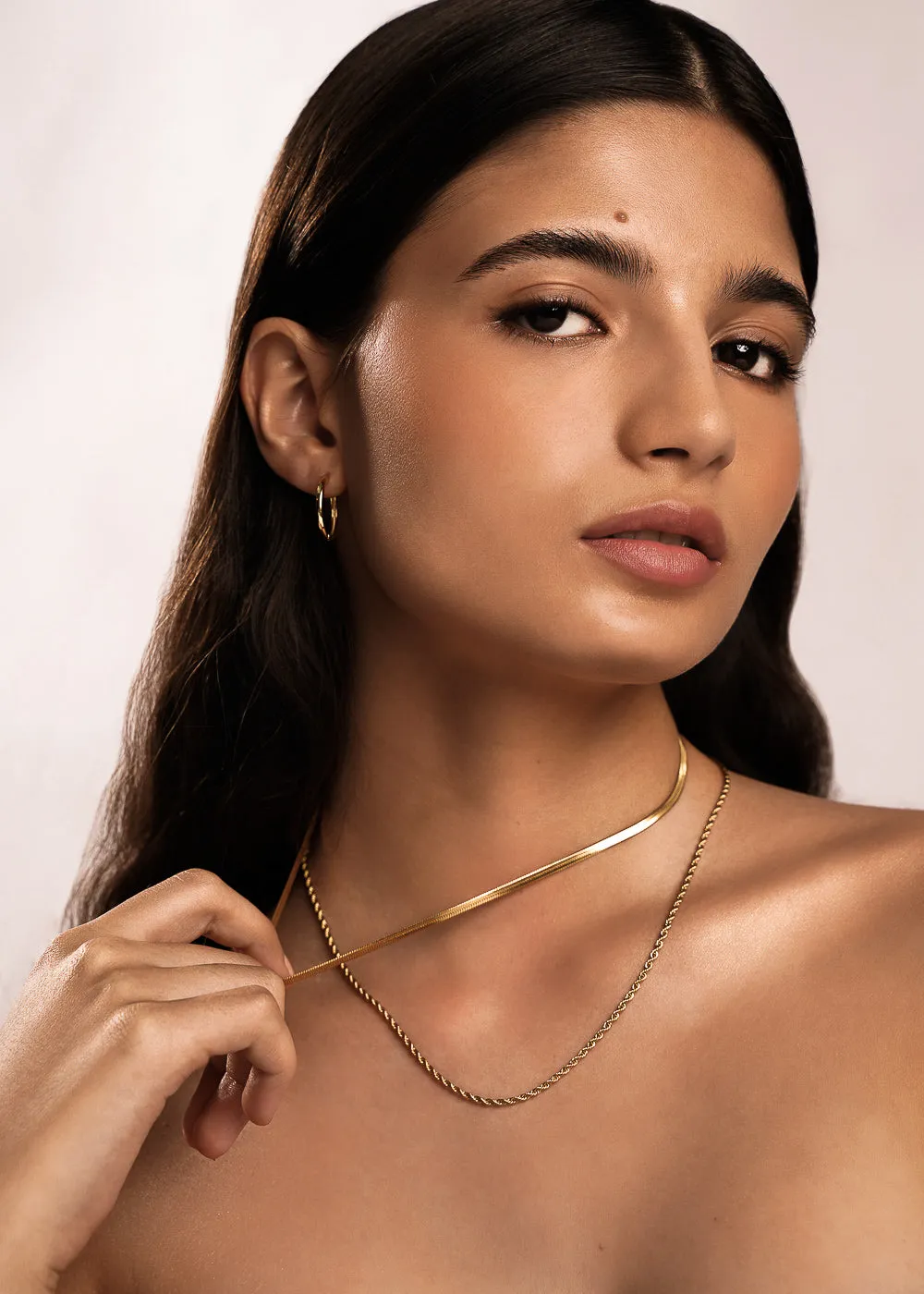 Fine Herringbone Necklace In Gold