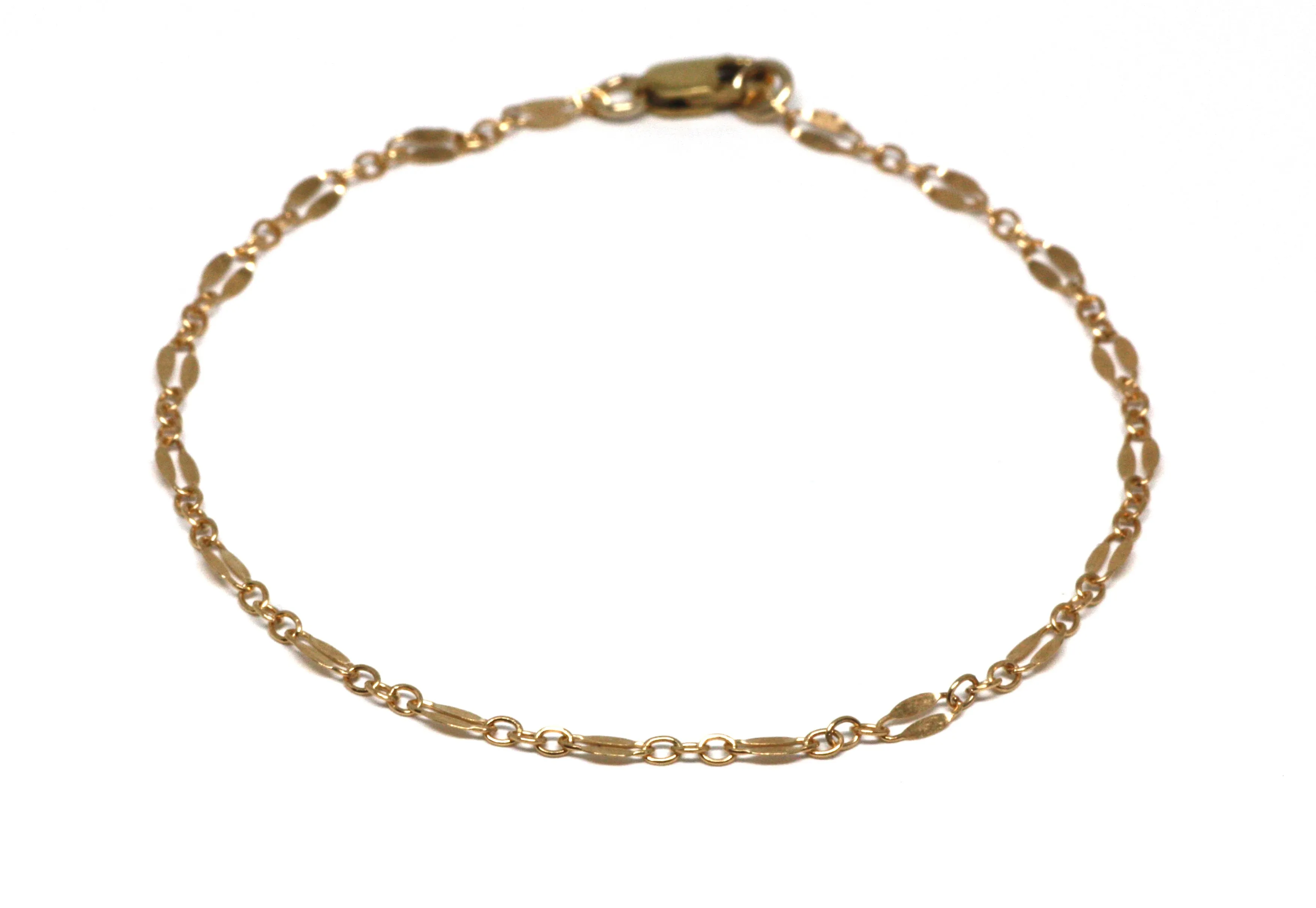 Flat Oval Links Gold Chain Bracelet