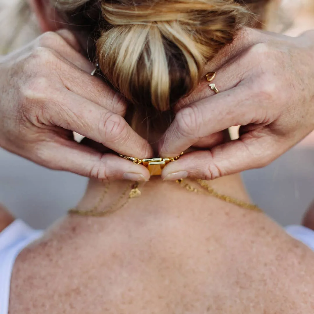 Gold Layering Necklace Clasp