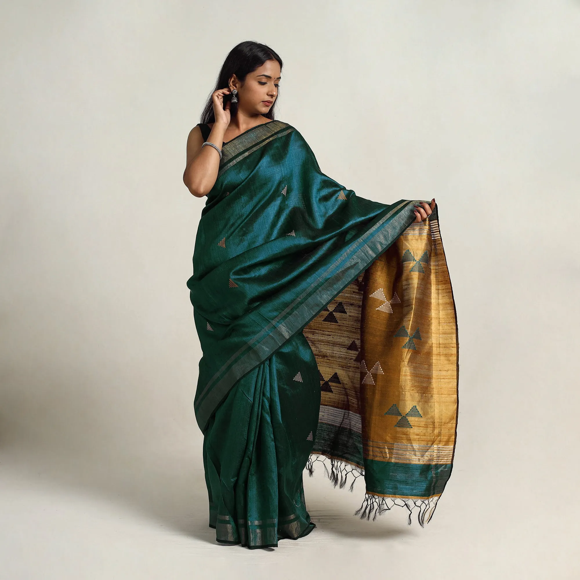 Green - Festive Desi Tussar Silk Bhagalpuri Handloom Saree 12