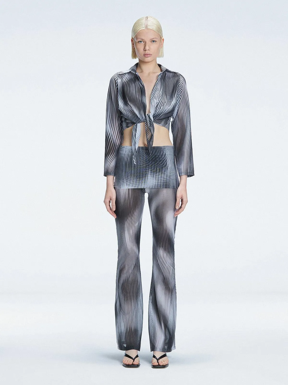 Greta Black Sonar Top