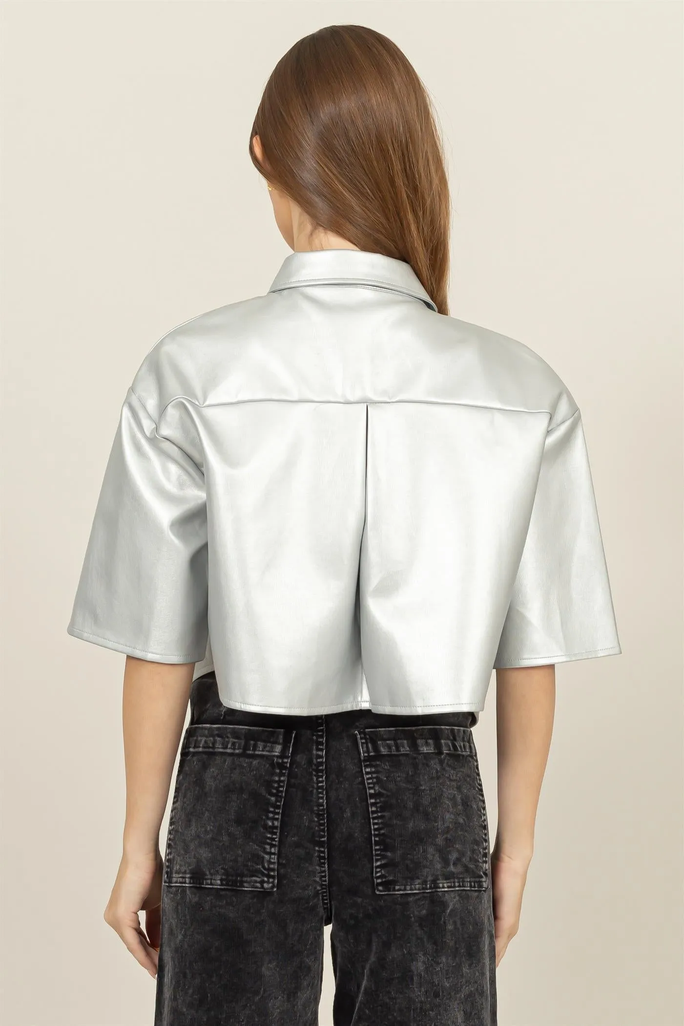 HF24F102-FAUX LEATHER BUTTON-DOWN CROPPED SHIRT