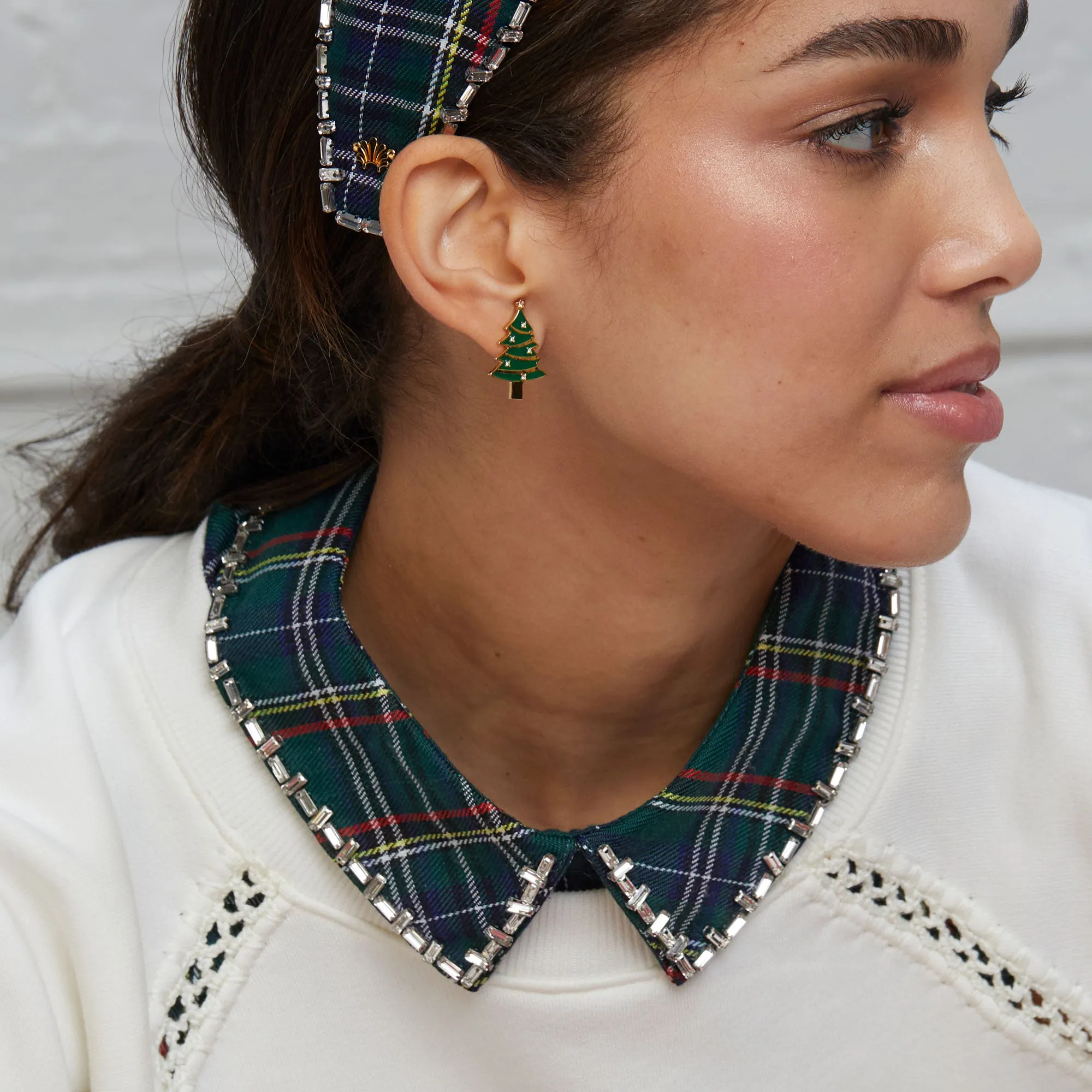 HOLIDAY PLAID CRYSTAL STITCH COLLAR