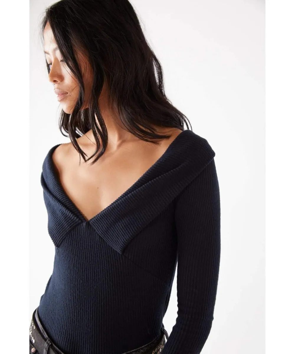 Hot Stuff Layering Top Black