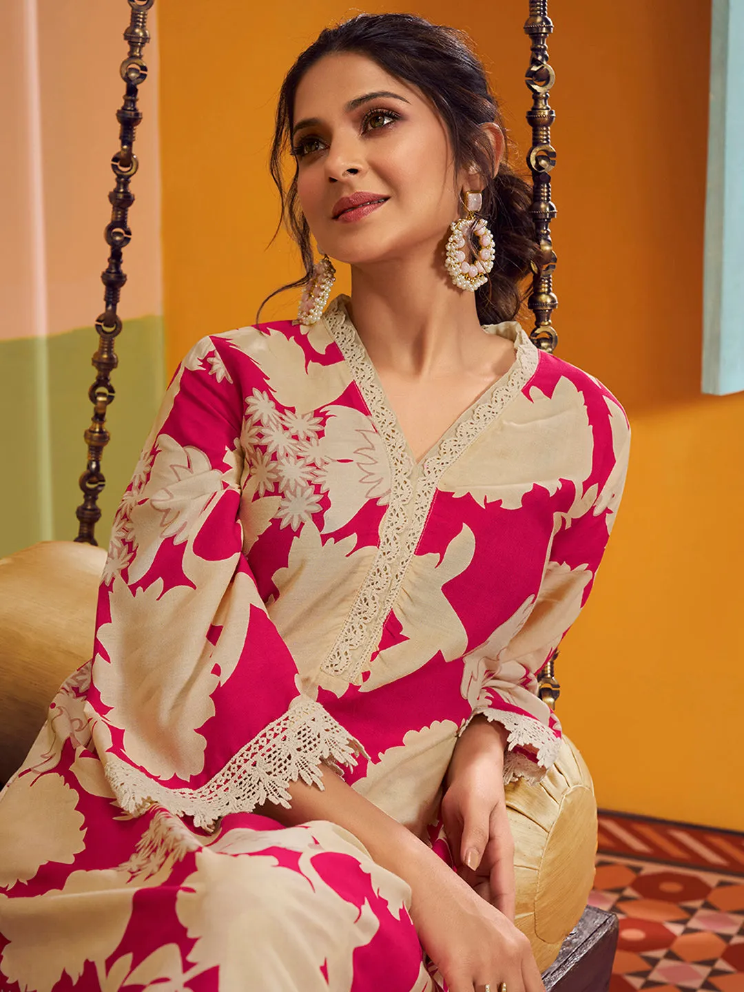 Jashvi Jennifer Winget Pink & Beige Colour Floral Printed Kurta set