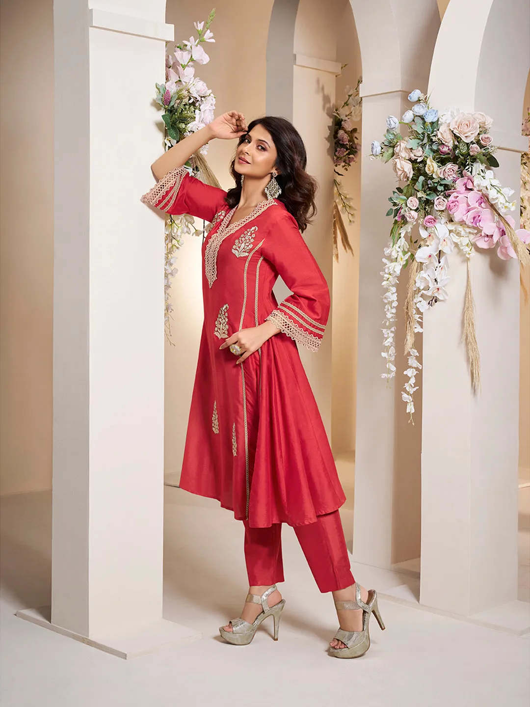 Jashvi Jennifer Winget Red colour Embroiderd Anarkali Flared Kurta with Palazzos.
