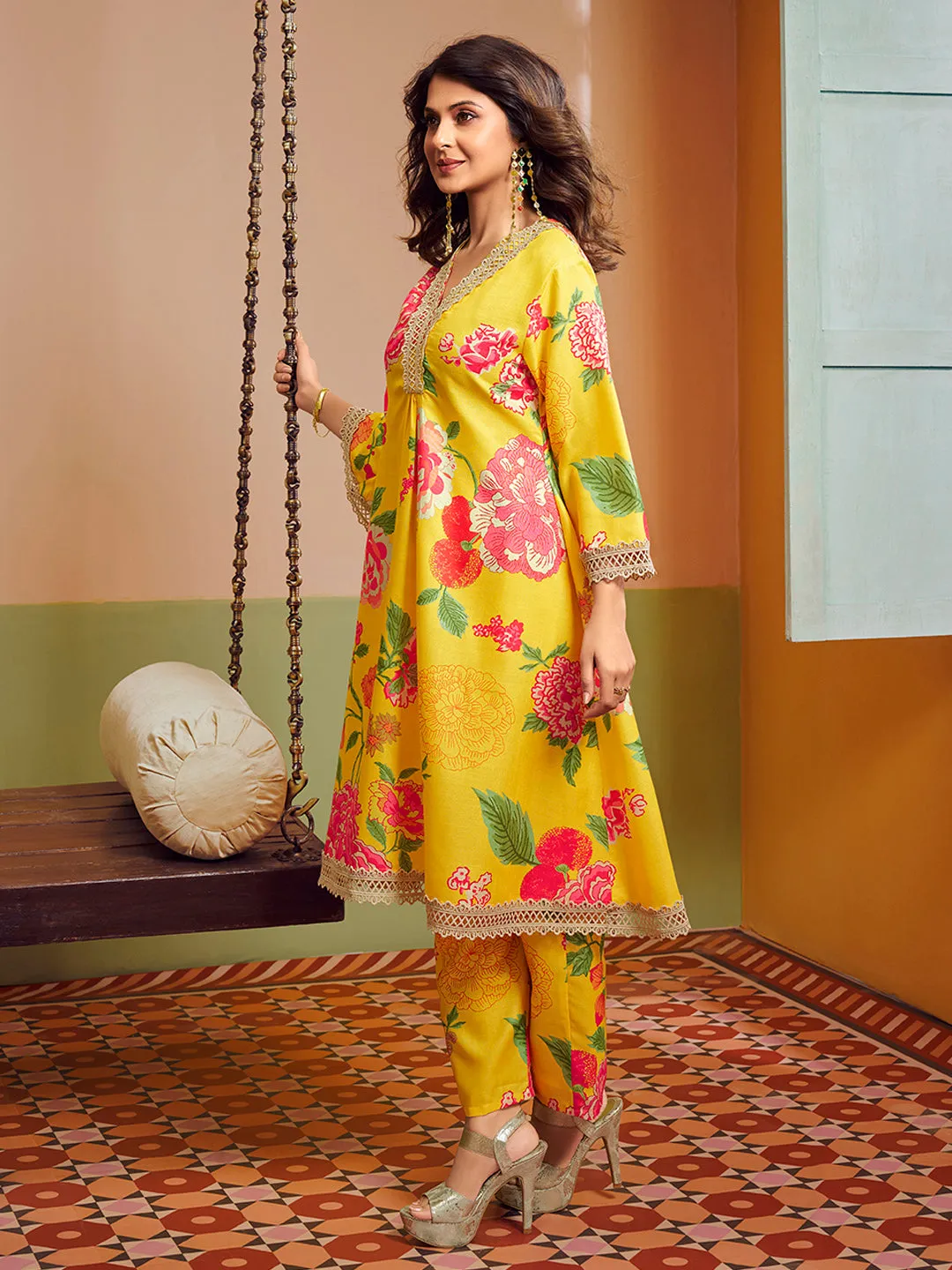 Jashvi Jennifer Winget Yellow Multi Colour Floral Printed Kurta set