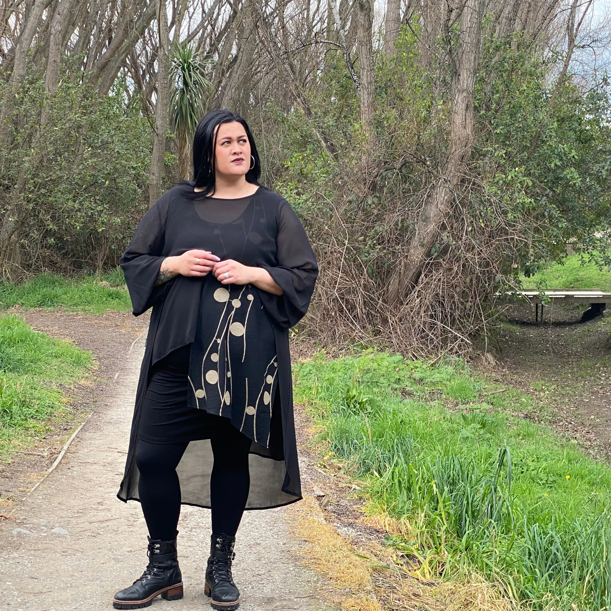 LIZZY WILLOW PREORDER