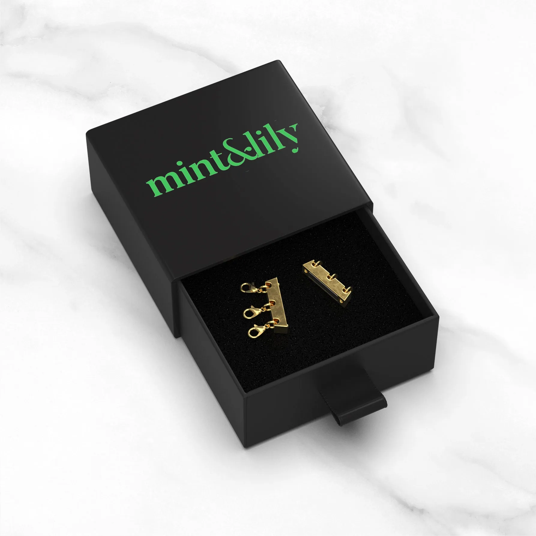 Magnetic Layering Clasp