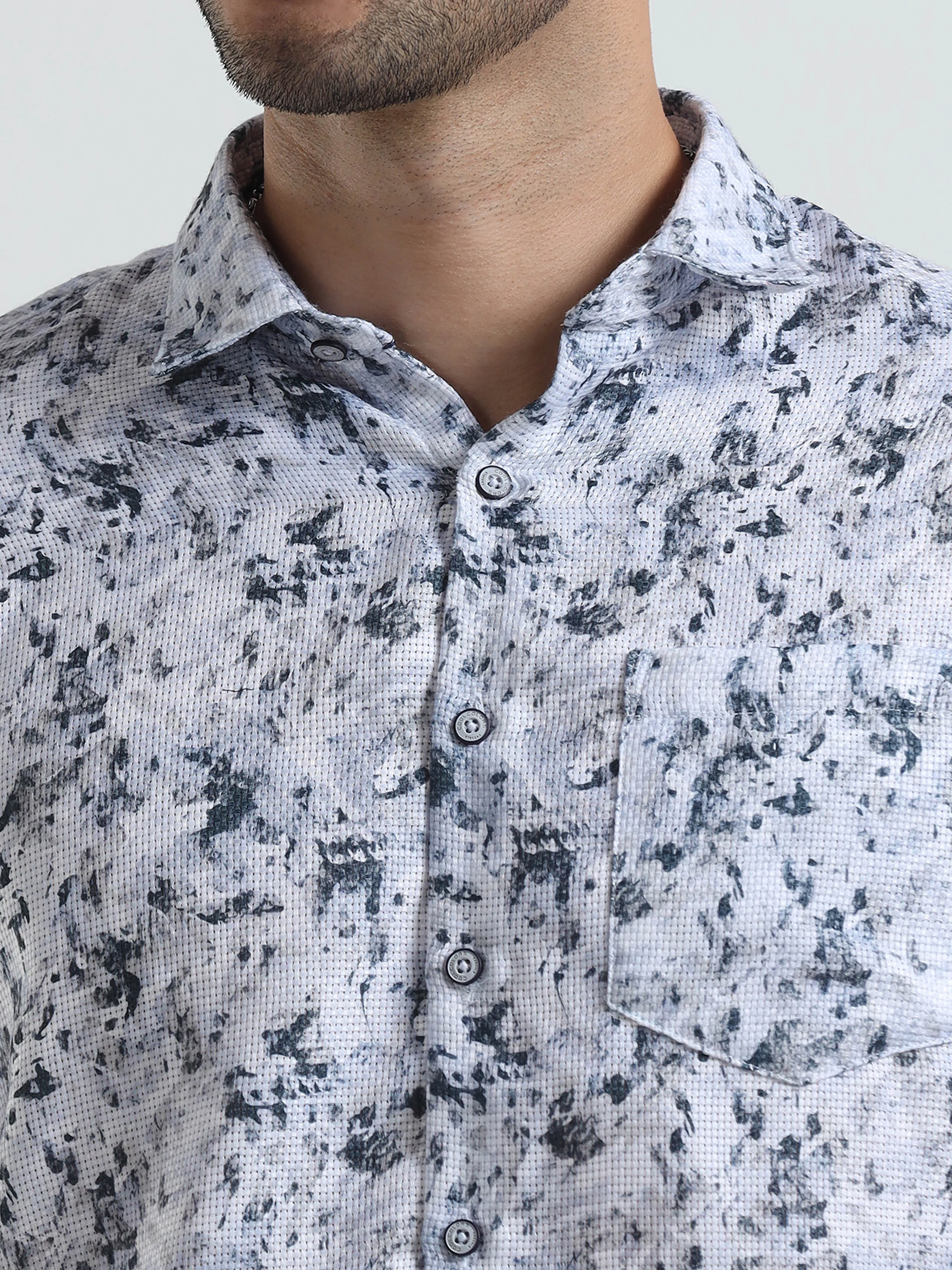 Men's White Green Slim Fit Printed Full Sleeve Casual Shirt