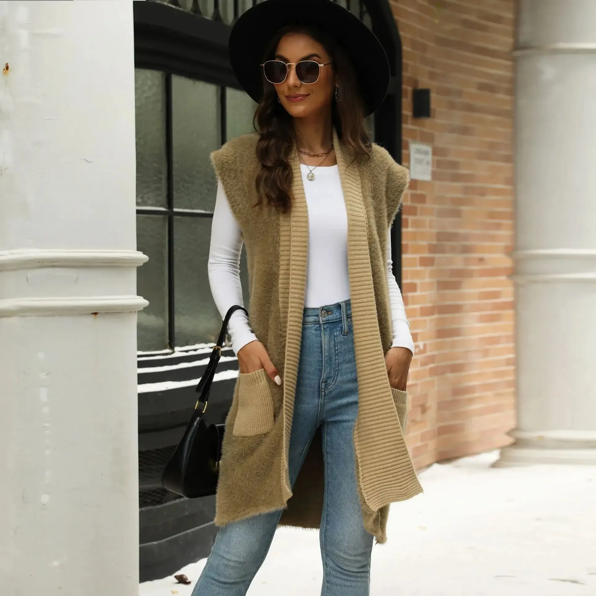 Minimalist Layering Long Vest – Smart Casual Essential