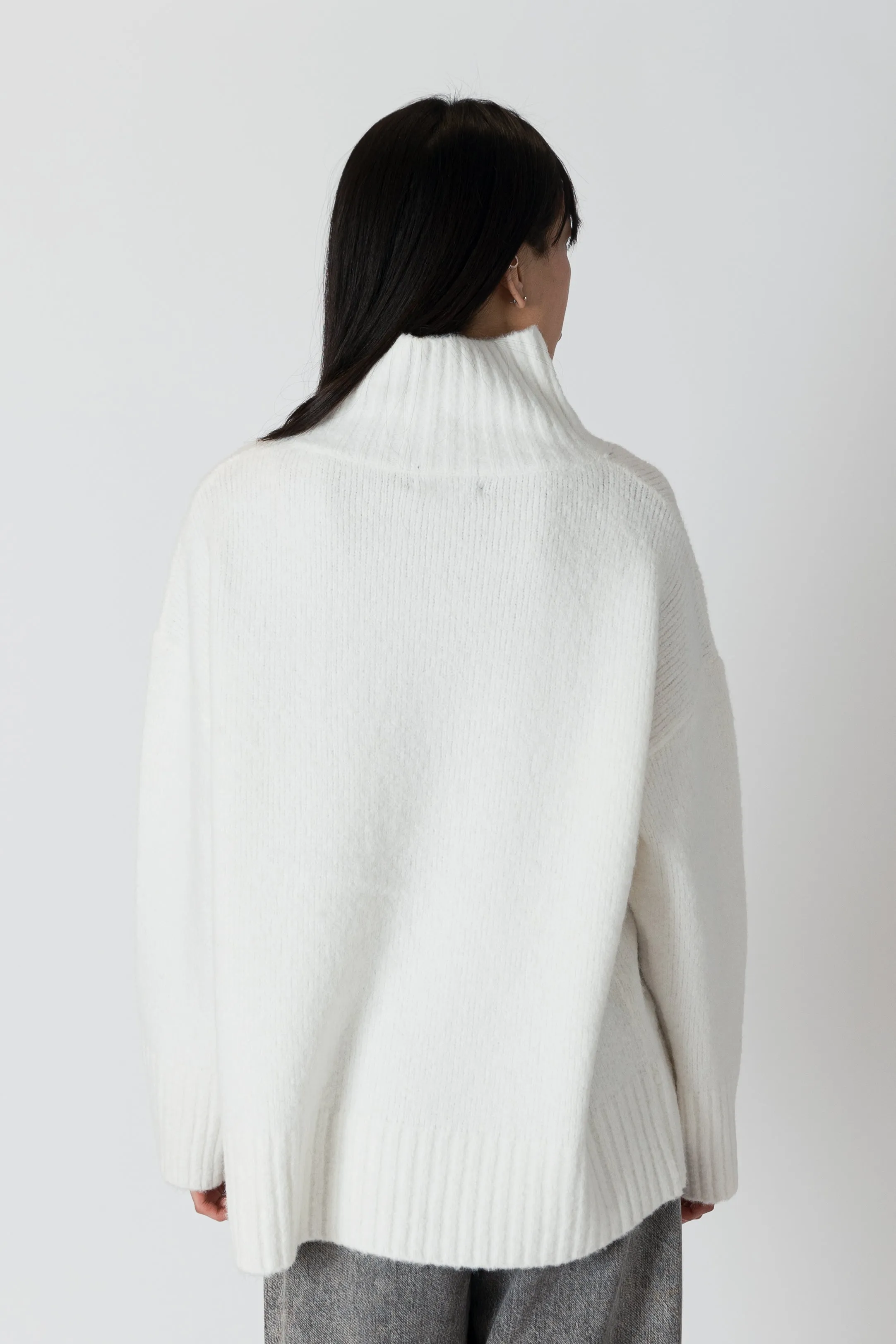 OLIVER LUXE MOCKNECK SWEATER