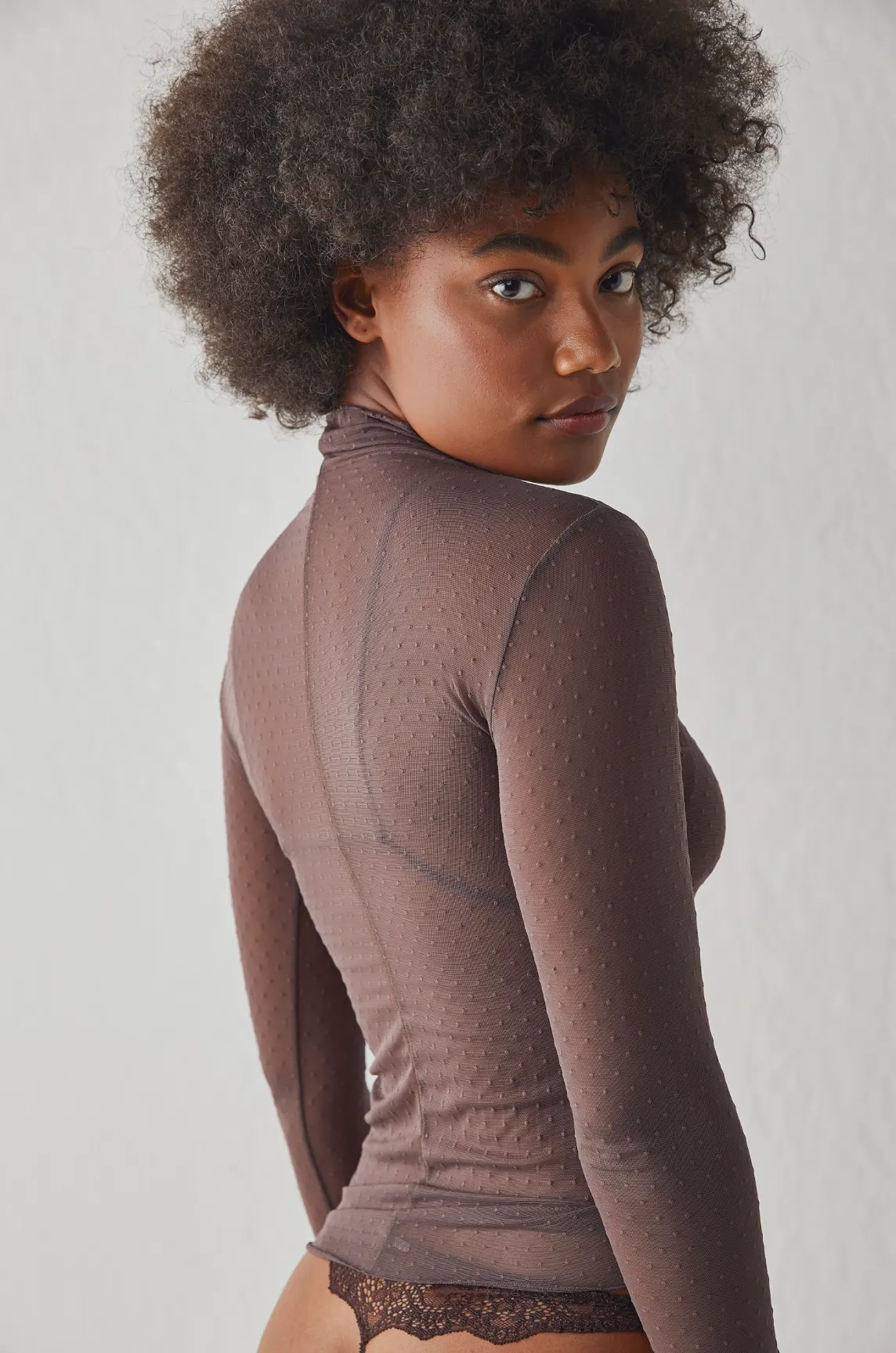 On the Dot Layering Top