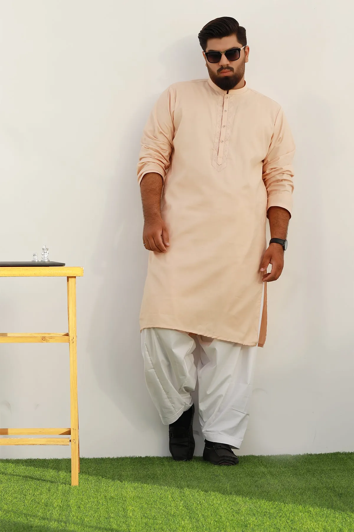 Peach Embroidered Kurta (Plus Size) - P22 - MK0002P