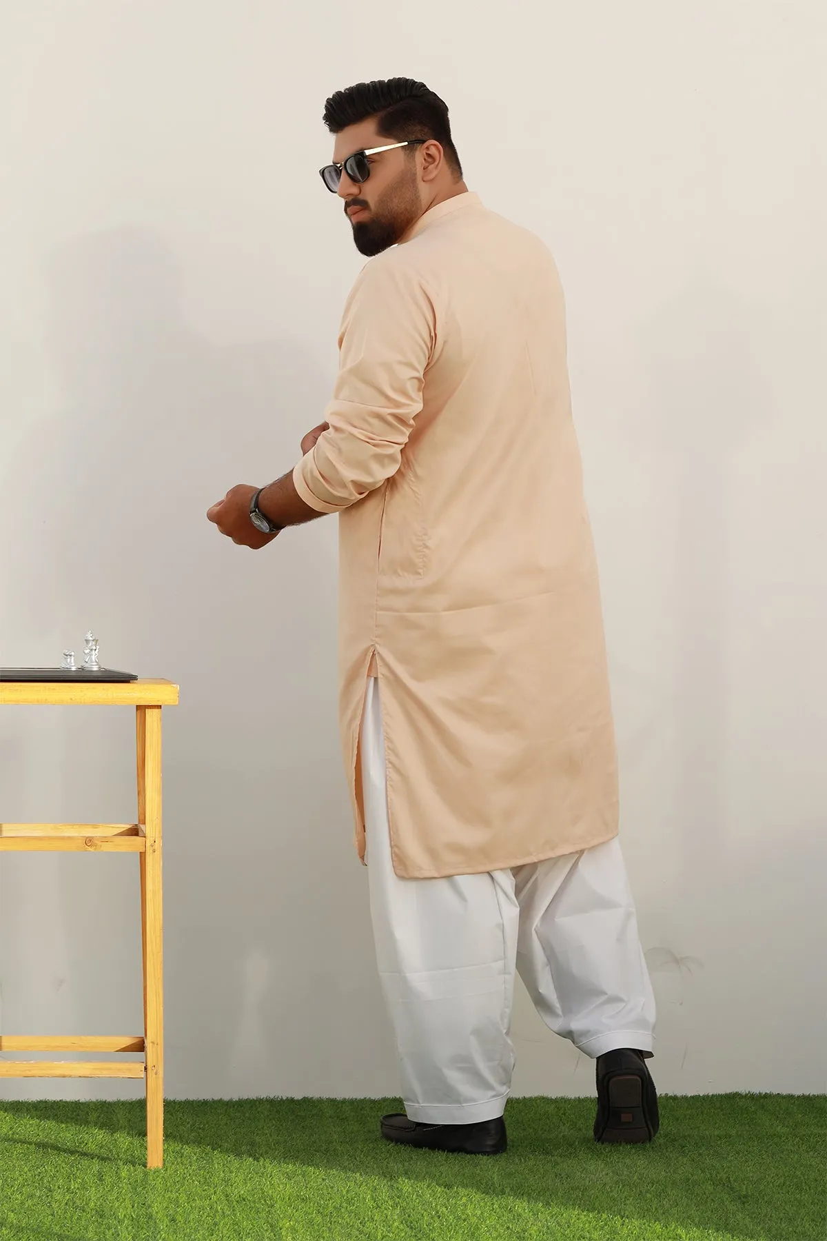 Peach Embroidered Kurta (Plus Size) - P22 - MK0002P