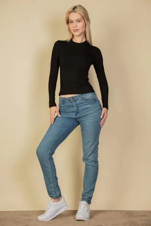 Ribbed Round Neck Long Sleeve Top