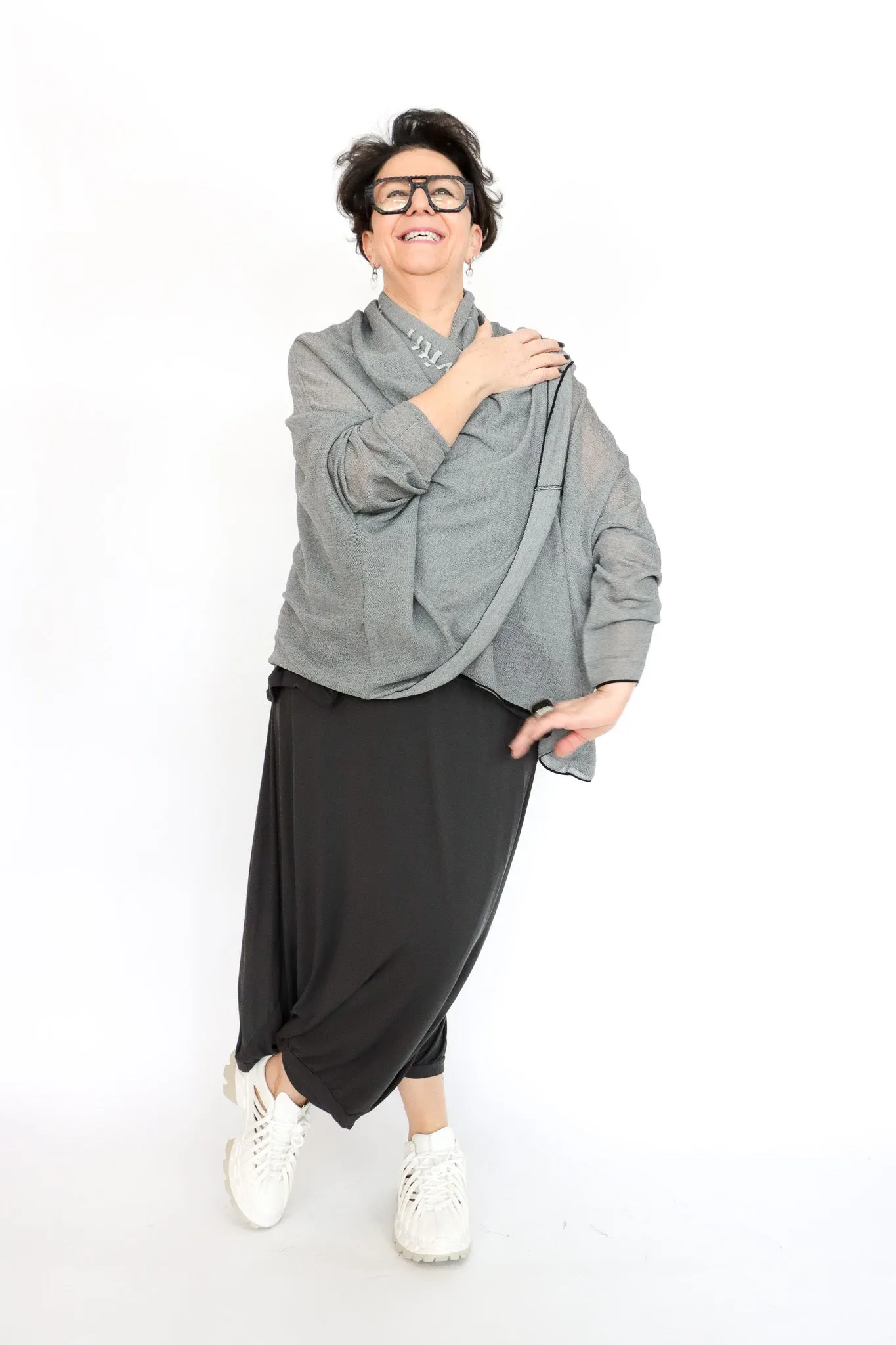 Rundholz Black Label 350 7105 Shrug (2 colors)
