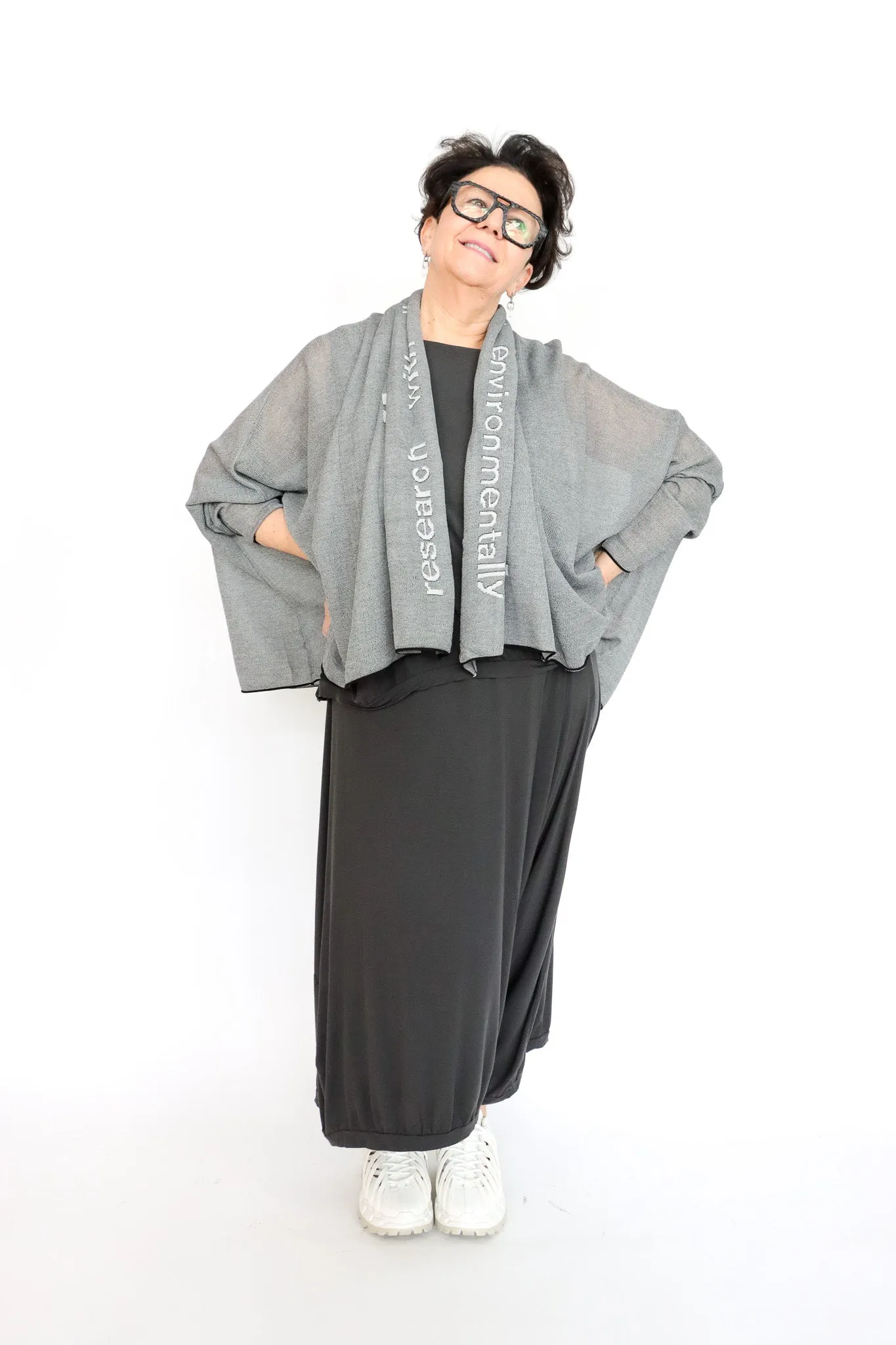 Rundholz Black Label 350 7105 Shrug (2 colors)
