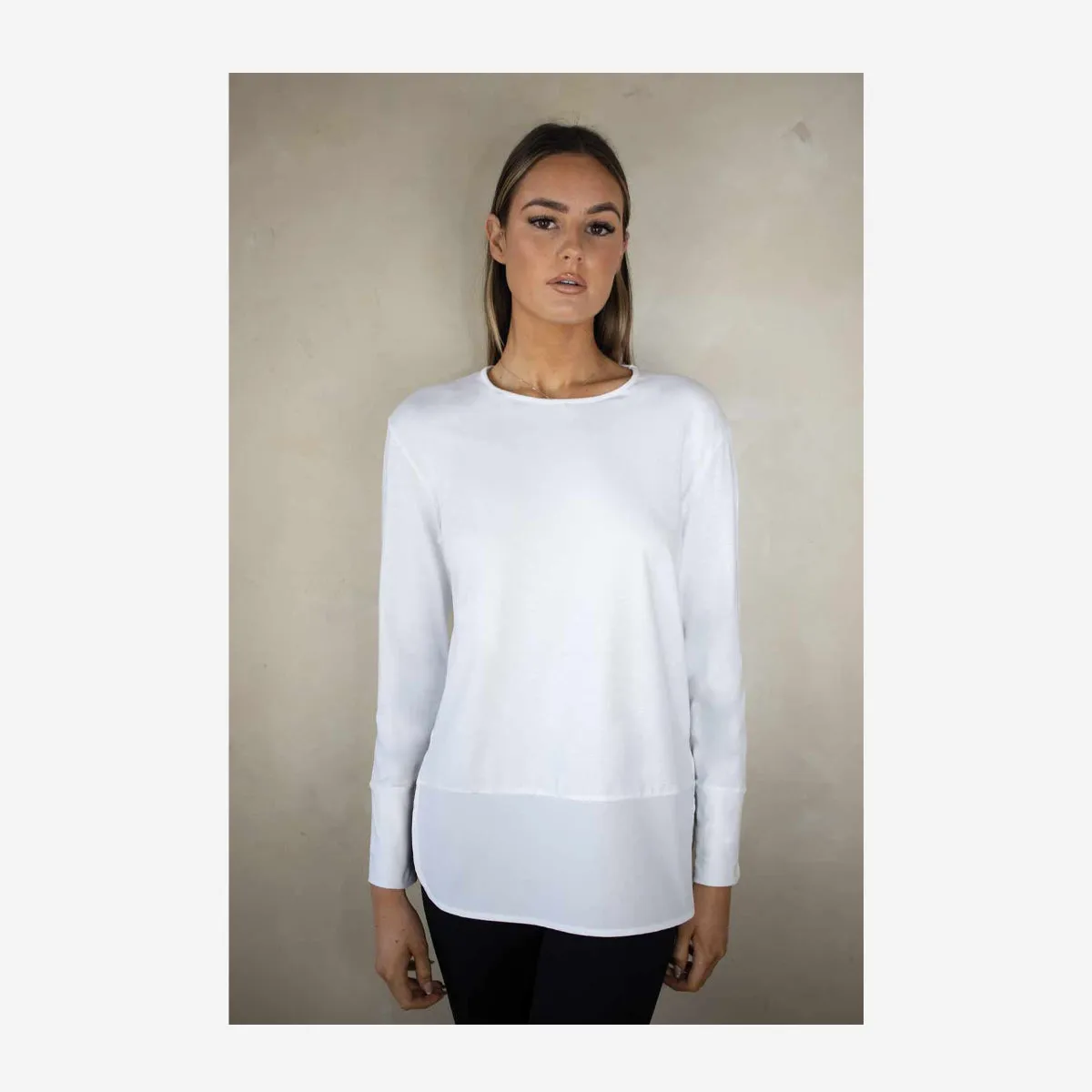 SARA COLLARLESS LAYERING SHIRT