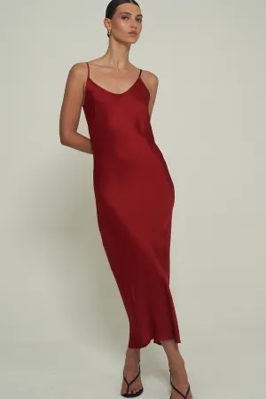 SATIN MAXI SLIP DRESS IN RED