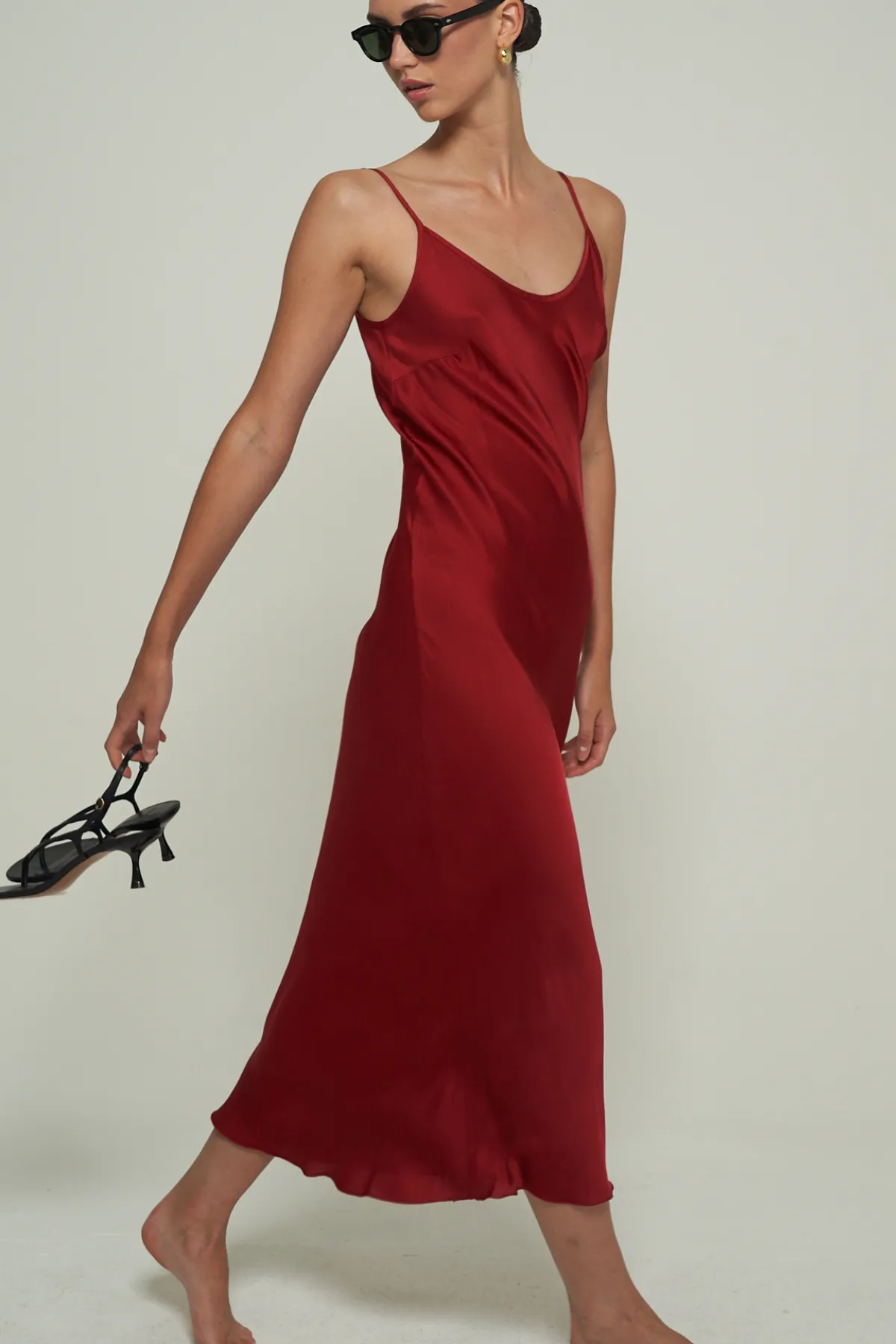 SATIN MAXI SLIP DRESS IN RED