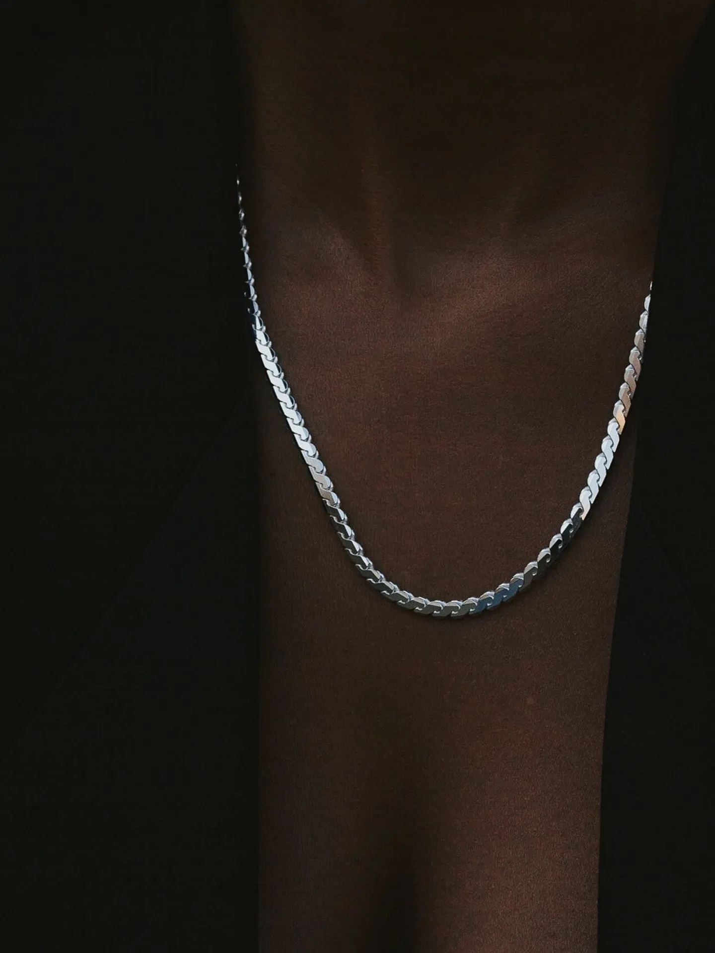 Serpentine Chain