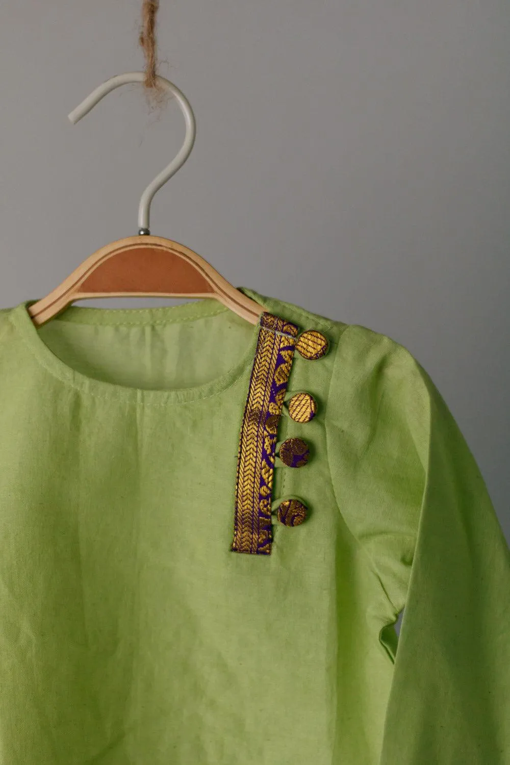 Tanak Kurta Dhoti/Lungi Set