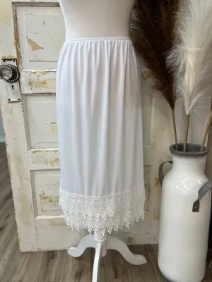 Teardrop Lace Skirt Extender