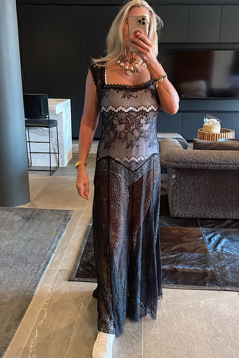 The Gypsy Girl Lace Dress