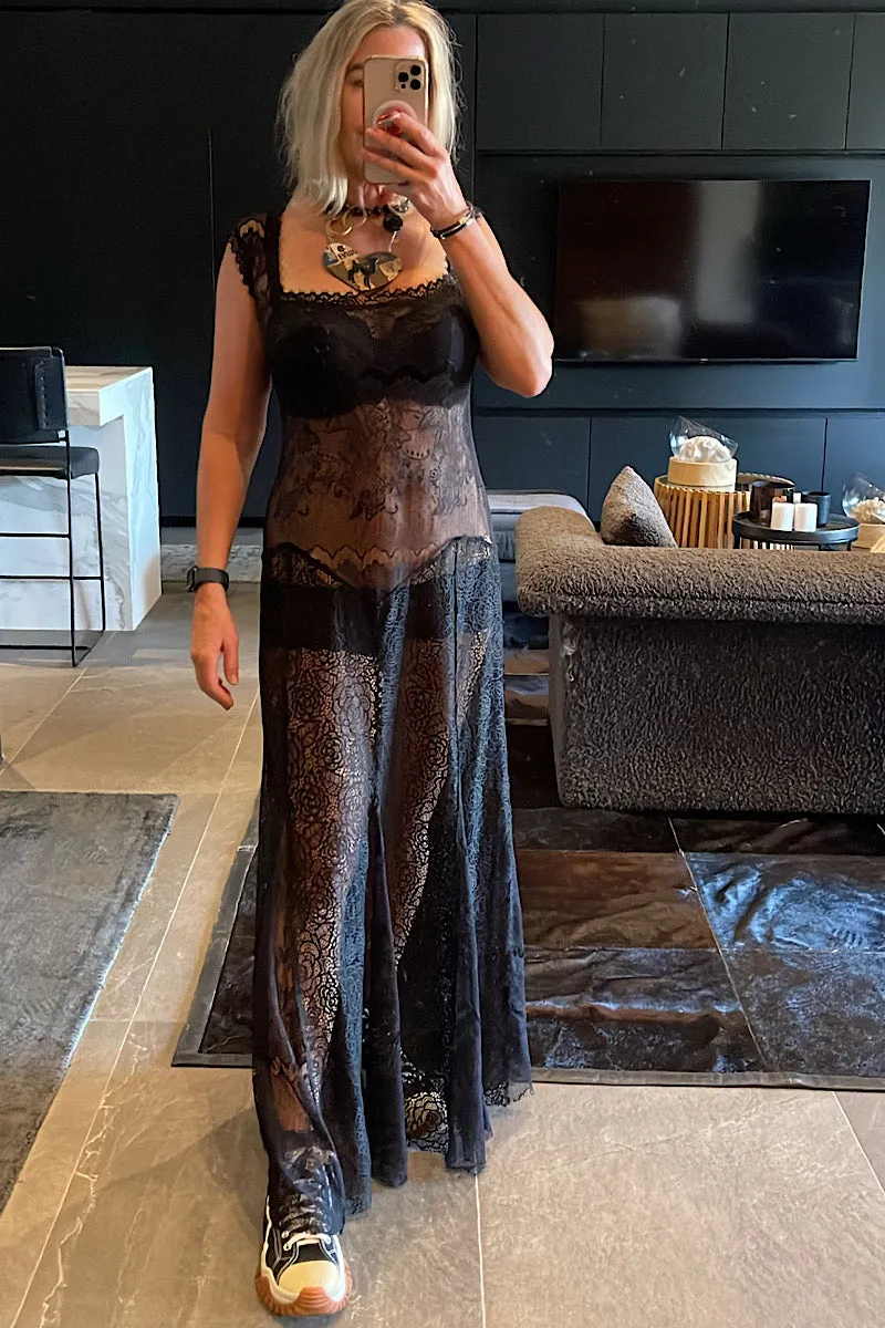 The Gypsy Girl Lace Dress